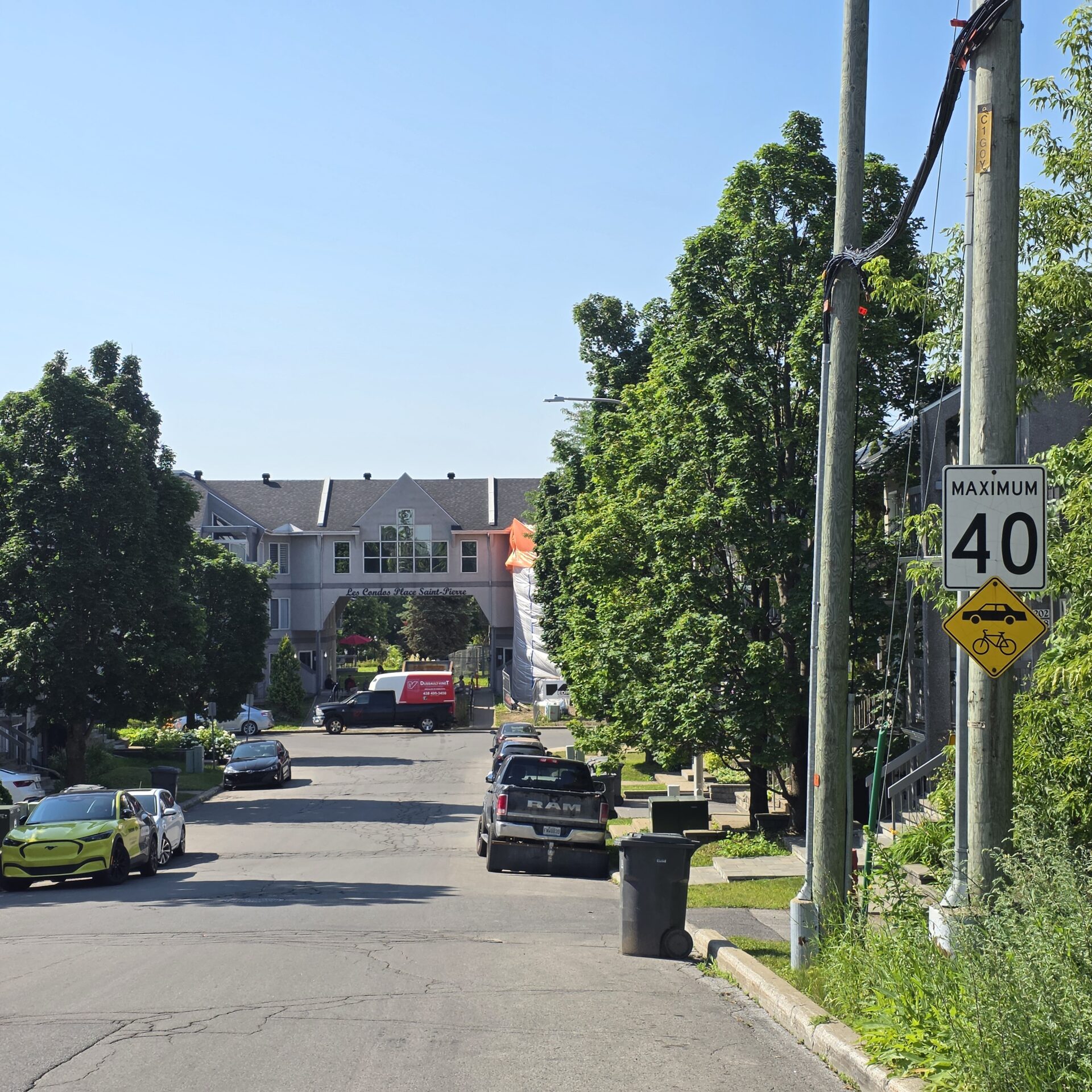 Seulement une légère portion du boulevard de Terrebonne affichait déjà la limite de vitesse à 40 km/h. (Photo Médialo - Alec Brideau)
