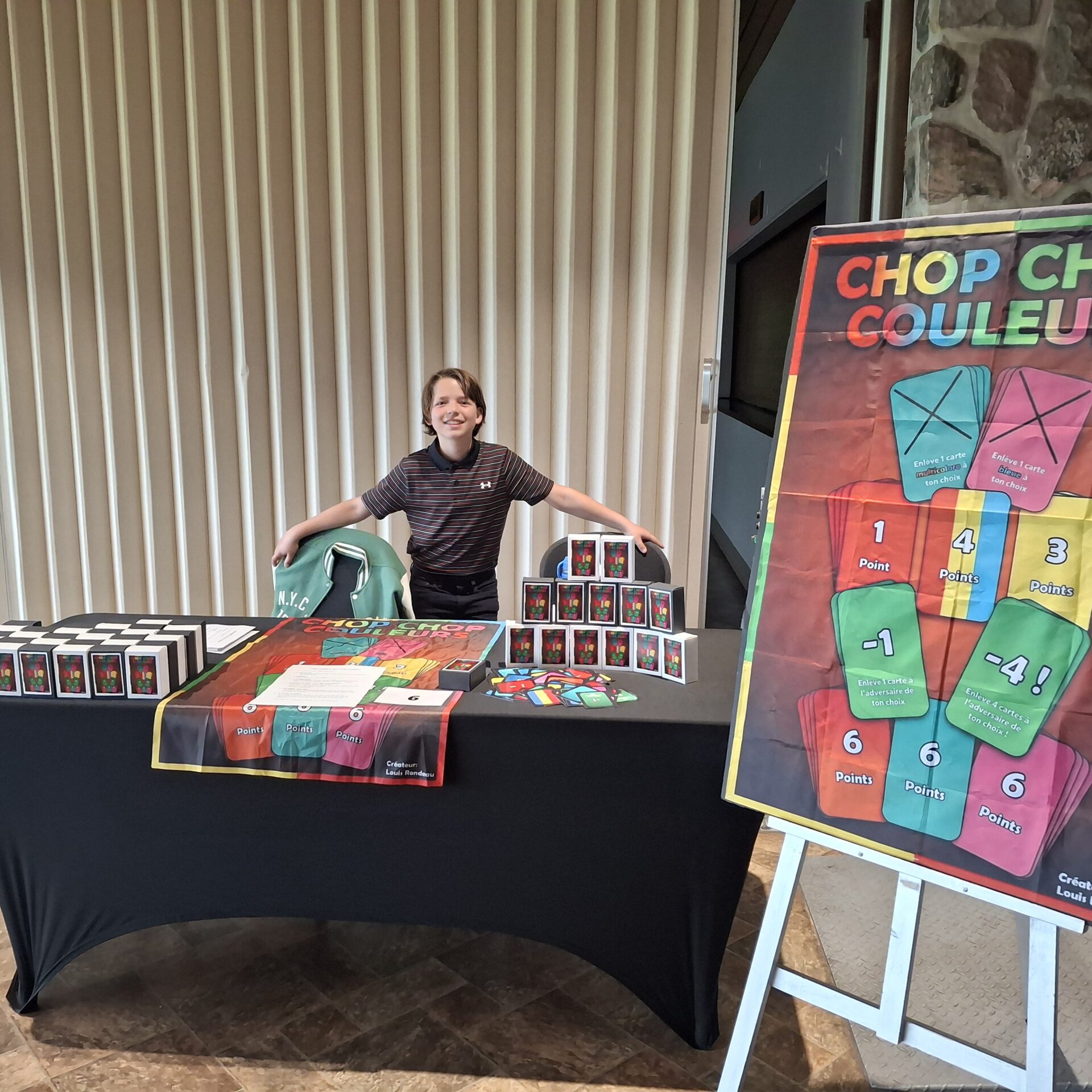 Louis Rondeau et son jeu de société, Chop Chop Couleurs. Photo gracieuseté