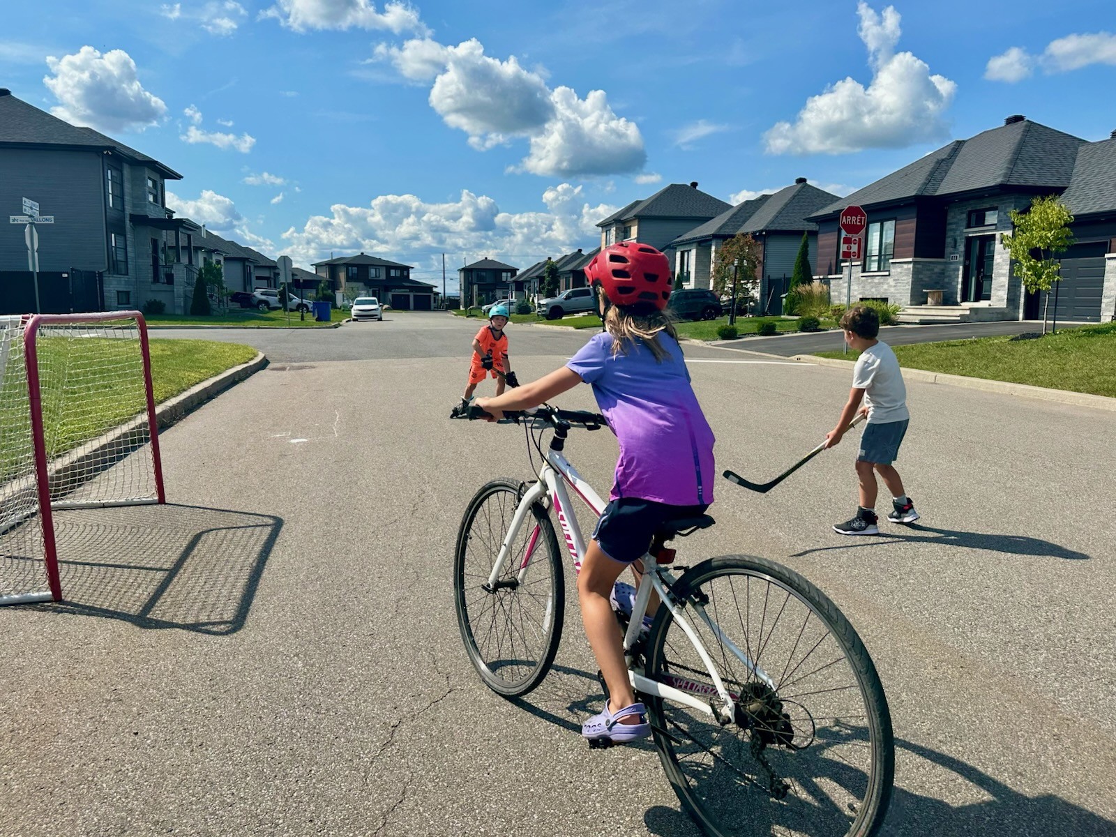 Pour le maire Sébastien Marcil, il n’était pas normal qu’un règlement puisse interdire la pratique d’activités physiques dans les rues de la municipalité de Saint-Roch-de-l'Achigan. (Photo gracieuseté)