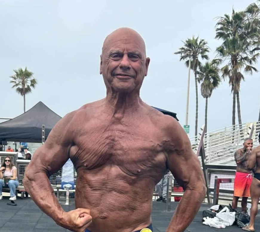 Gilles Bellehumeur a participé à la compétition dans les catégories des 70 ans et plus ainsi que des 60 ans et plus. (Photo gracieuseté)