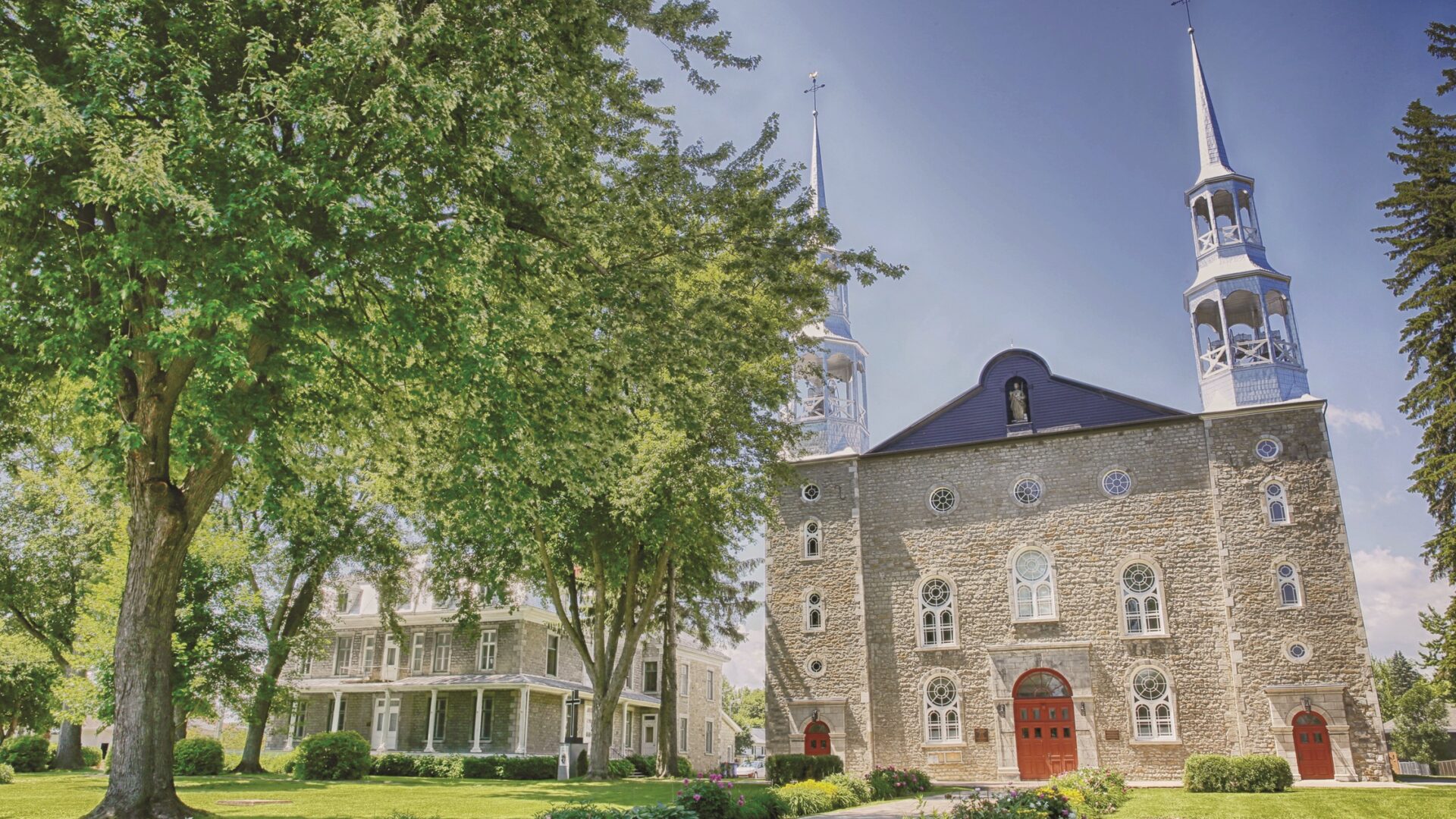 L’église de Sainte-Geneviève. (Photo gracieuseté - Stéphanie Brissette)