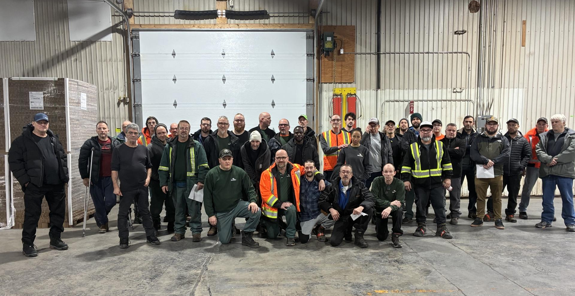 Les employés de l’usine Cascades Enviropac de Berthierville. (Photo gracieuseté)