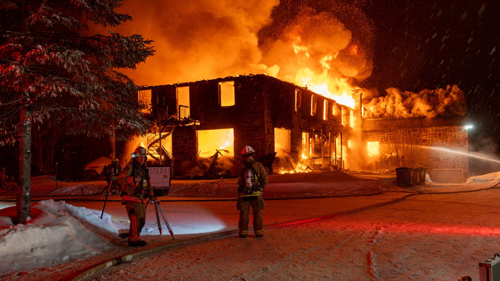 (Photo gracieuseté - Pompiers Média)