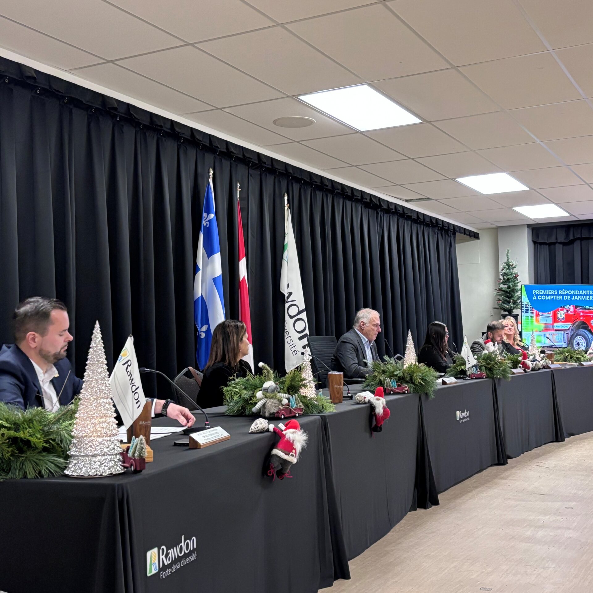 Les élus de Rawdon lors d’une précédente séance. (Photo Médialo – Élise Brouillette)