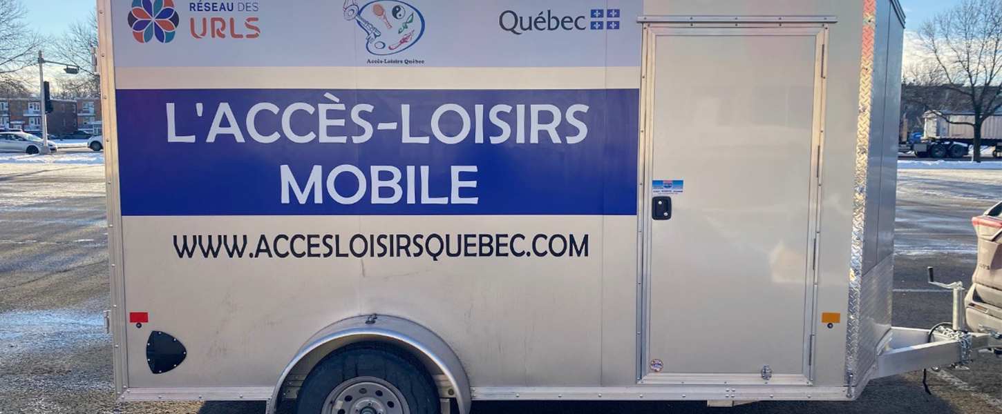 Les équipements de la remorque Accès-Loisirs Mobile peuvent être empruntés pour pratiquer une variété d’activités hivernales.(Photo gracieuseté)