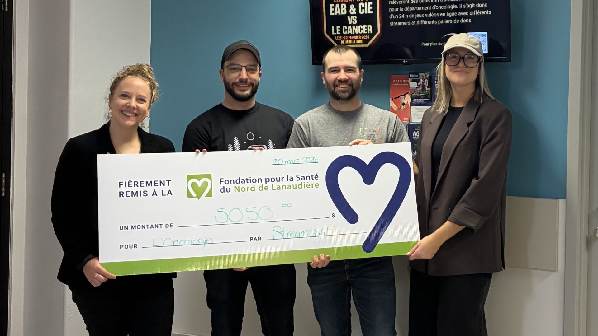 Maude Malo, directrice de la fondation, Bruno Rondeau et Alexandre Belhumeur, organisateurs de l’événement, ainsi que Stéphanie Venne, coordonnatrice aux événements à la fondation. (Photo gracieuseté)