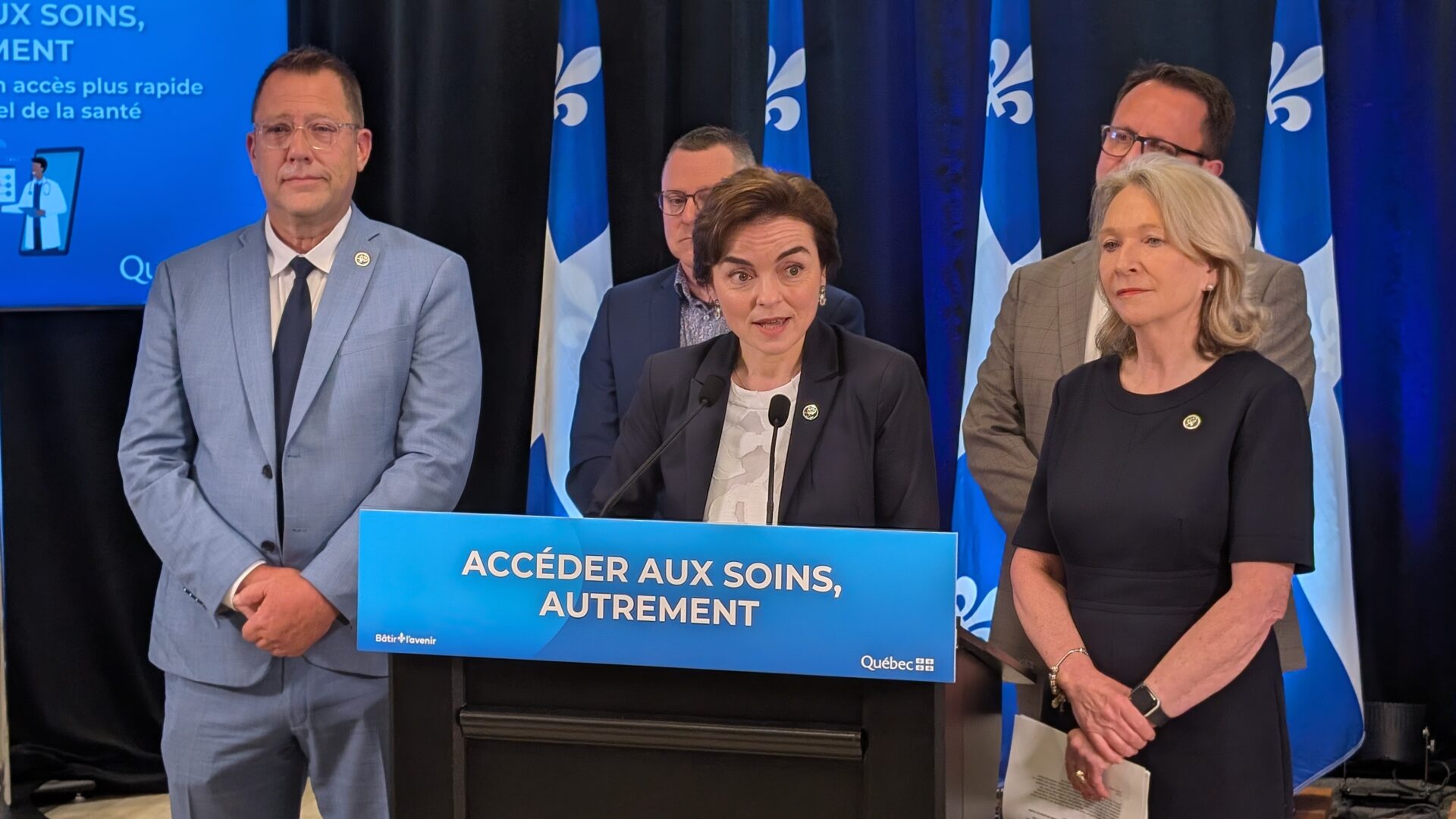 La première ministre Christine Fréchette a annoncé l’implantation de deux projets pilotes en santé dans Lanaudière. (Photo Médialo - Jason Joly)