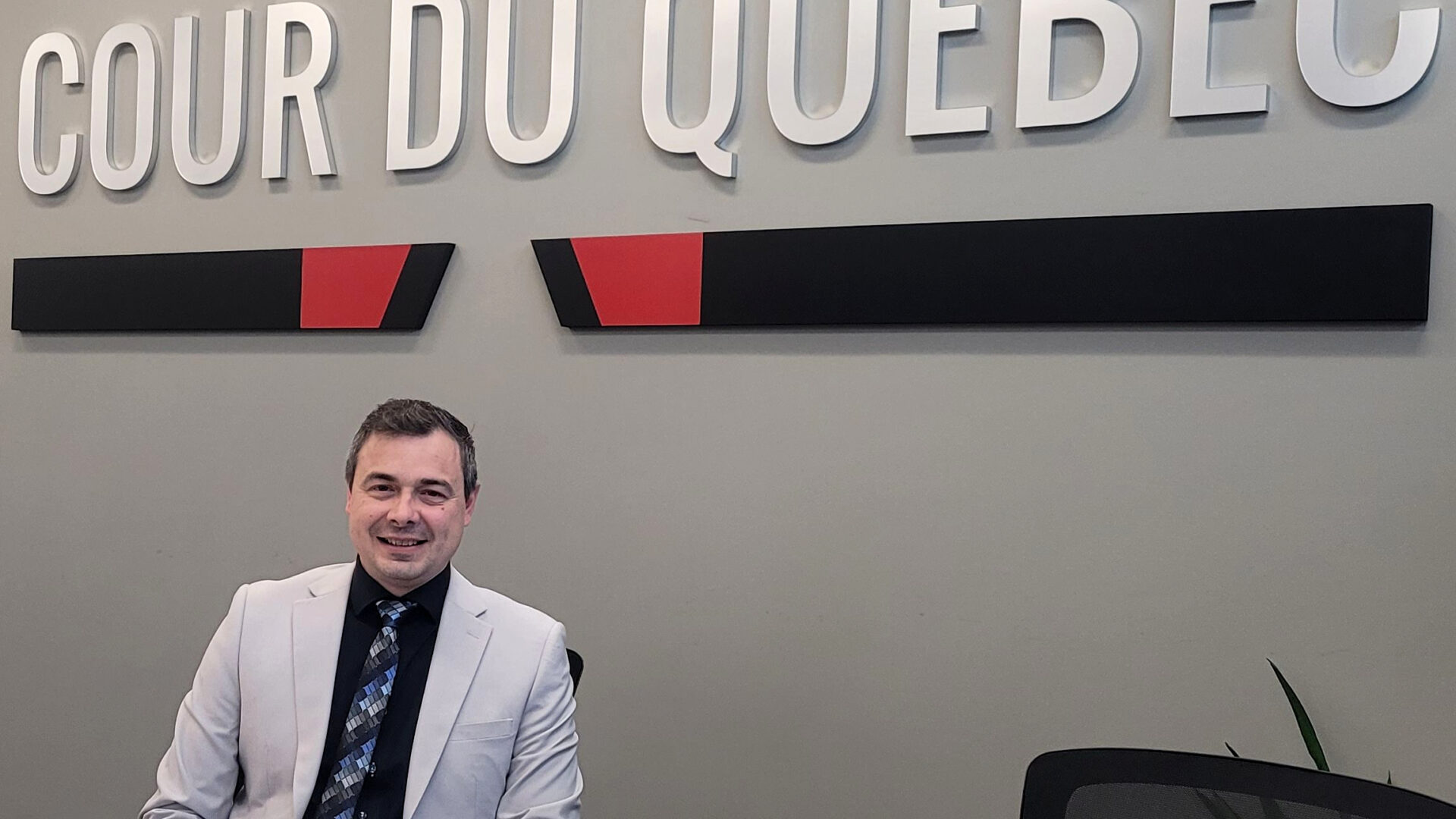 Martin Delisle, originaire de Saint-Paul, vient d’être nommé juge à la Cour du Québec. (Photo gracieuseté) 