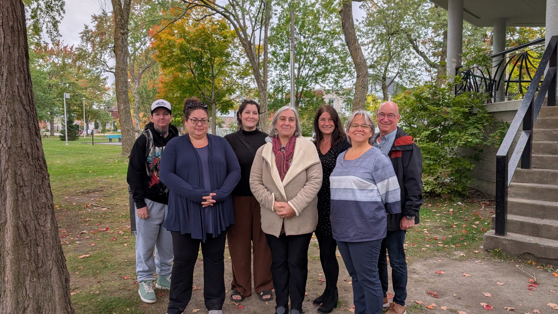 Des membres du comité organisateur de la 30e Nuit des sans-abri de Joliette. (Photo Médialo – Jason Joly)