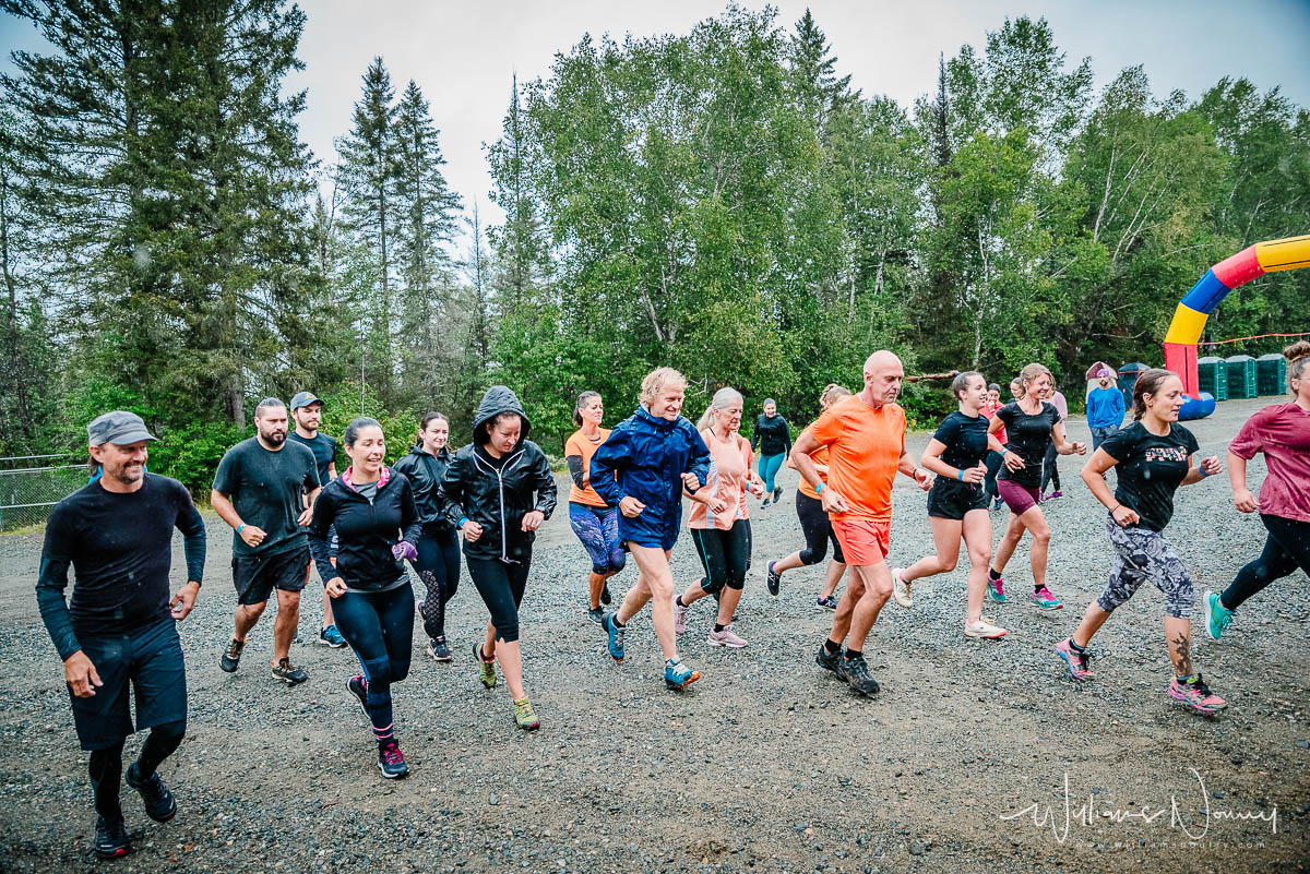L’événement rassembleur revient avec plus de 400 participants, 37 obstacles et une mission éducative en faveur de la forêt boréale. 

Crédit Photo: Photo gracieuseté de William Noury 