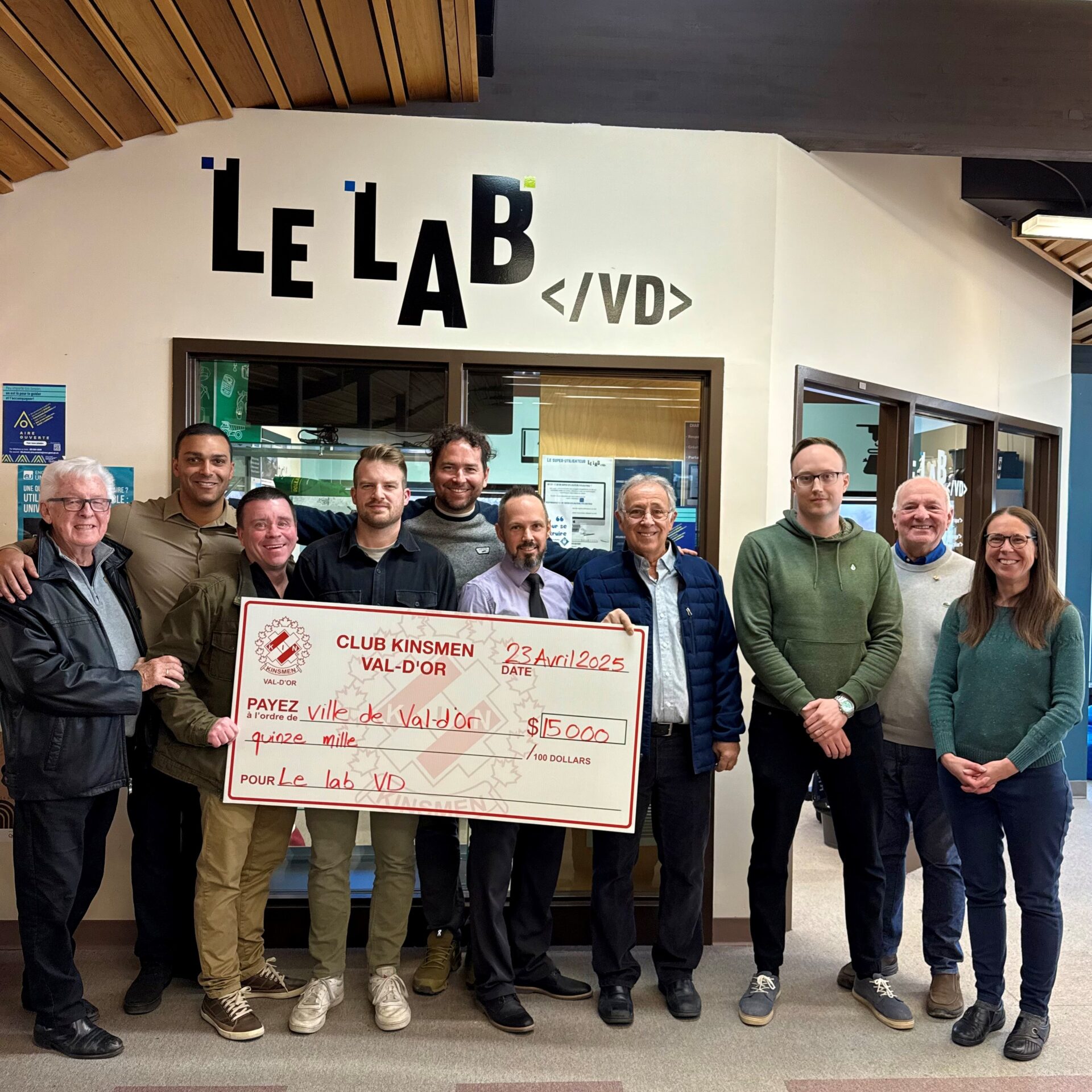 : La Bibliothèque de Val-d’Or mise sur l’innovation pour rapprocher les jeunes de la culture, du savoir et du numérique.

Crédit photo : Photo gracieuseté