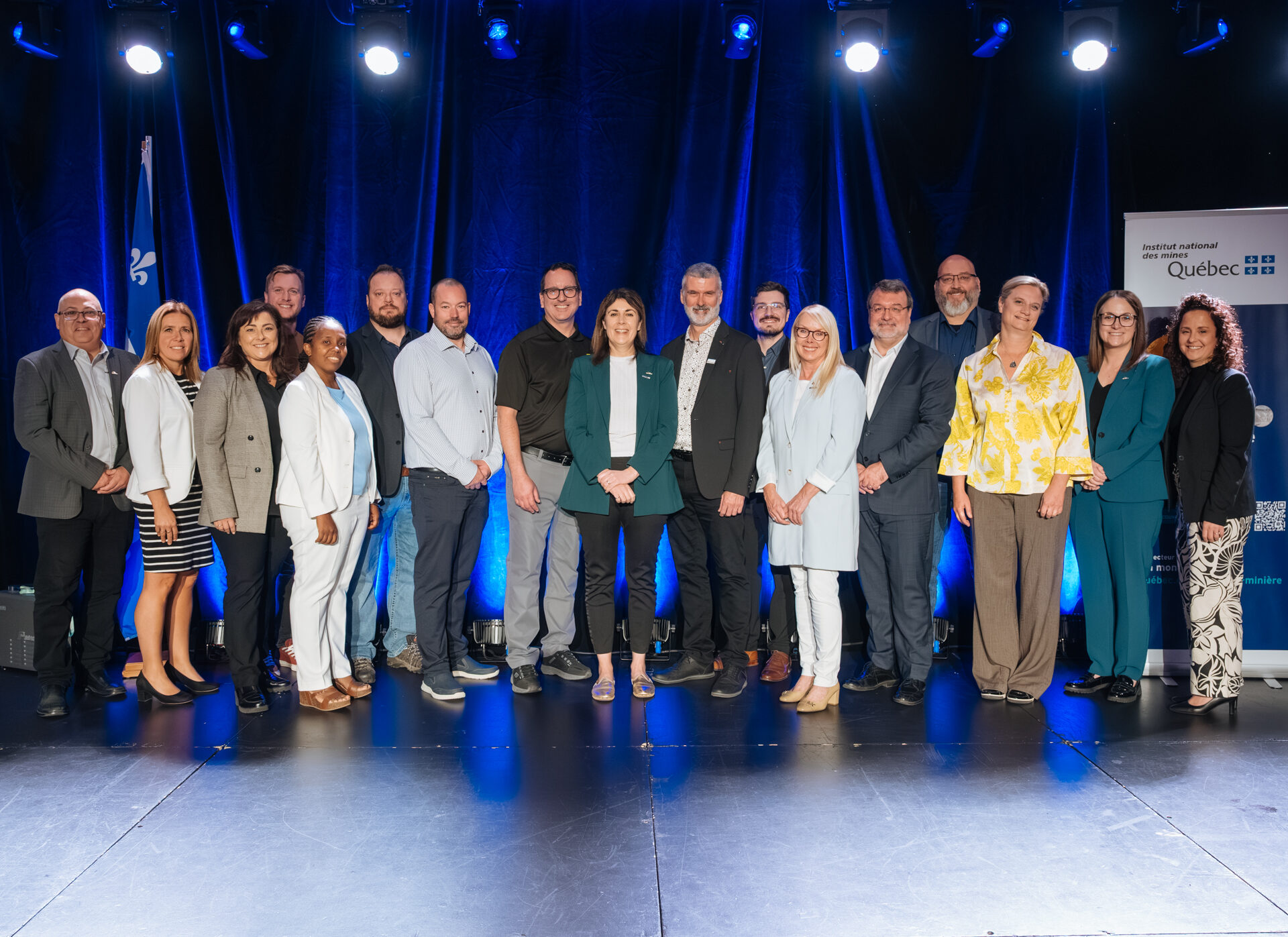Conférenciers, panélistes et partenaires à l'édition 2025.

Photo gracieuseté Institut national des mines