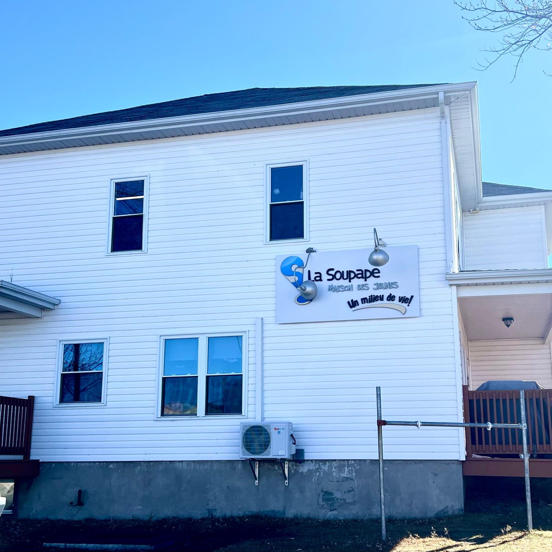 La Maison des jeunes de Rouyn-Noranda, un espace pour s’exprimer, créer et se connecter se prépare pour un show exclusif pour adolescents ce vendredi 17 octobre au Petit Théâtre du Vieux Noranda.
(Crédit Photo : Le Citoyen — Ricardo Jr Emmanuel)
