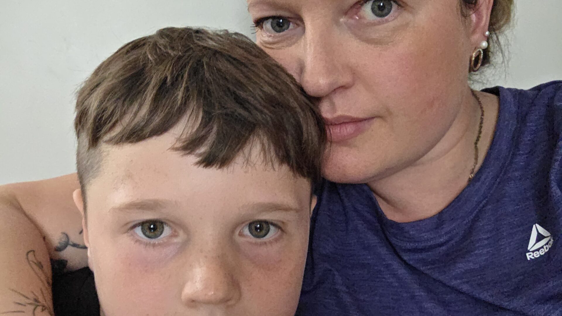 Caroline St-Amant et son fils, Logan.
