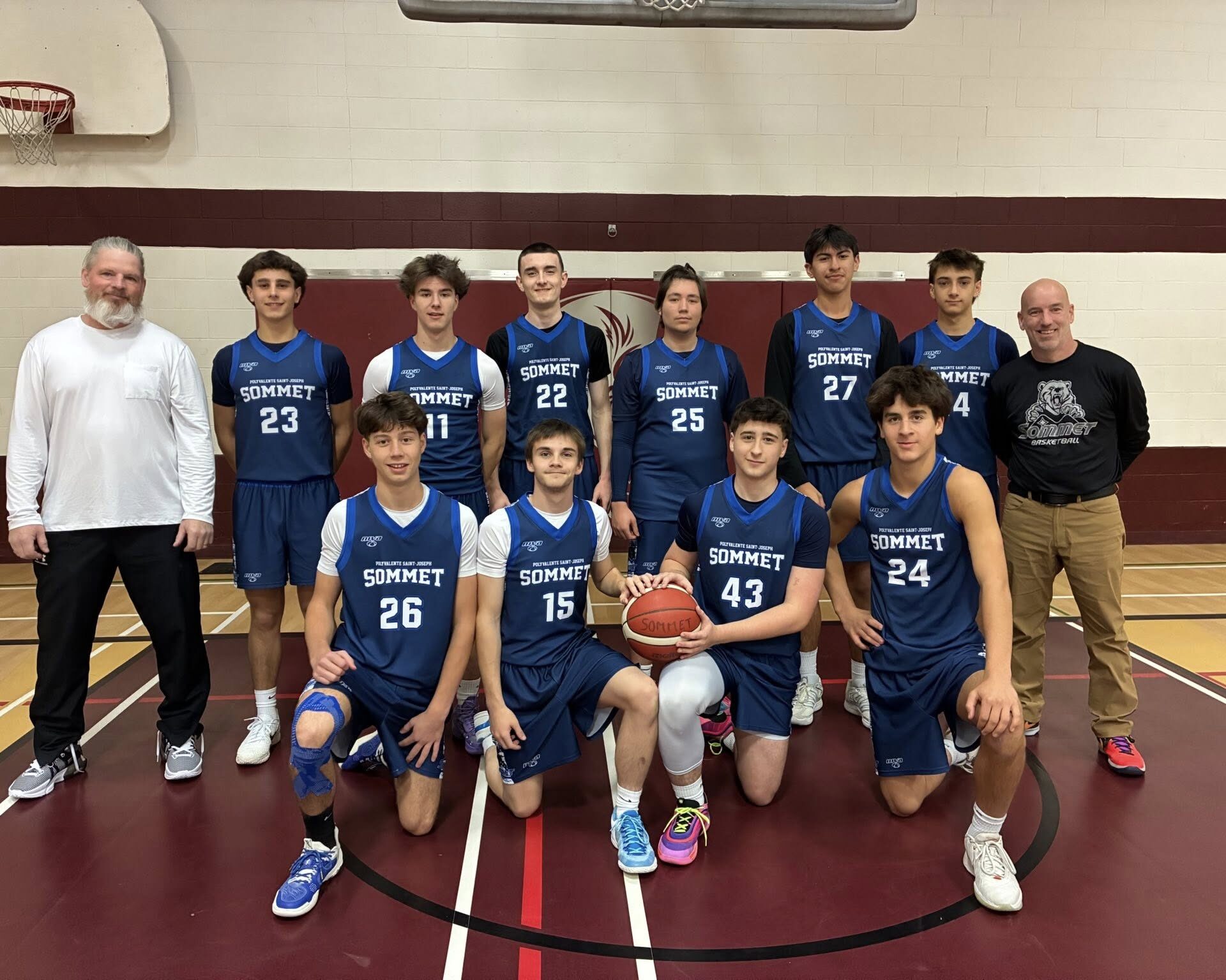 Photo de l’équipe juvénile masculine 1 du Sommet.
Photo gracieuseté
