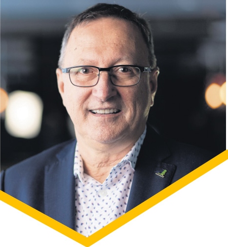 Daniel Bourdon est élu maire de Mont-Laurier.