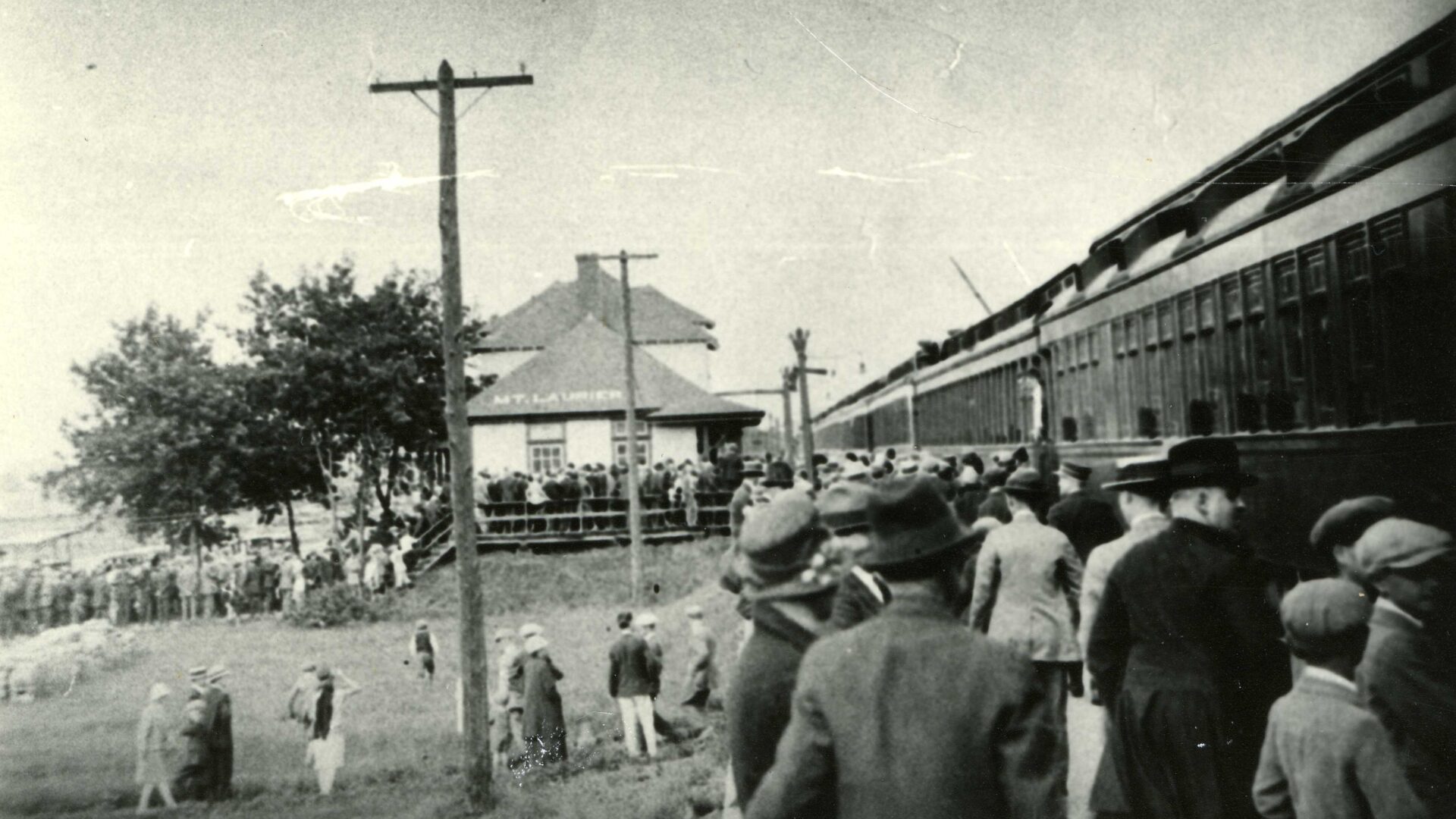 La gare de Mont-Laurier. Photo gracieuseté Société d'histoire et de généalogie des Hautes-Laurentides.