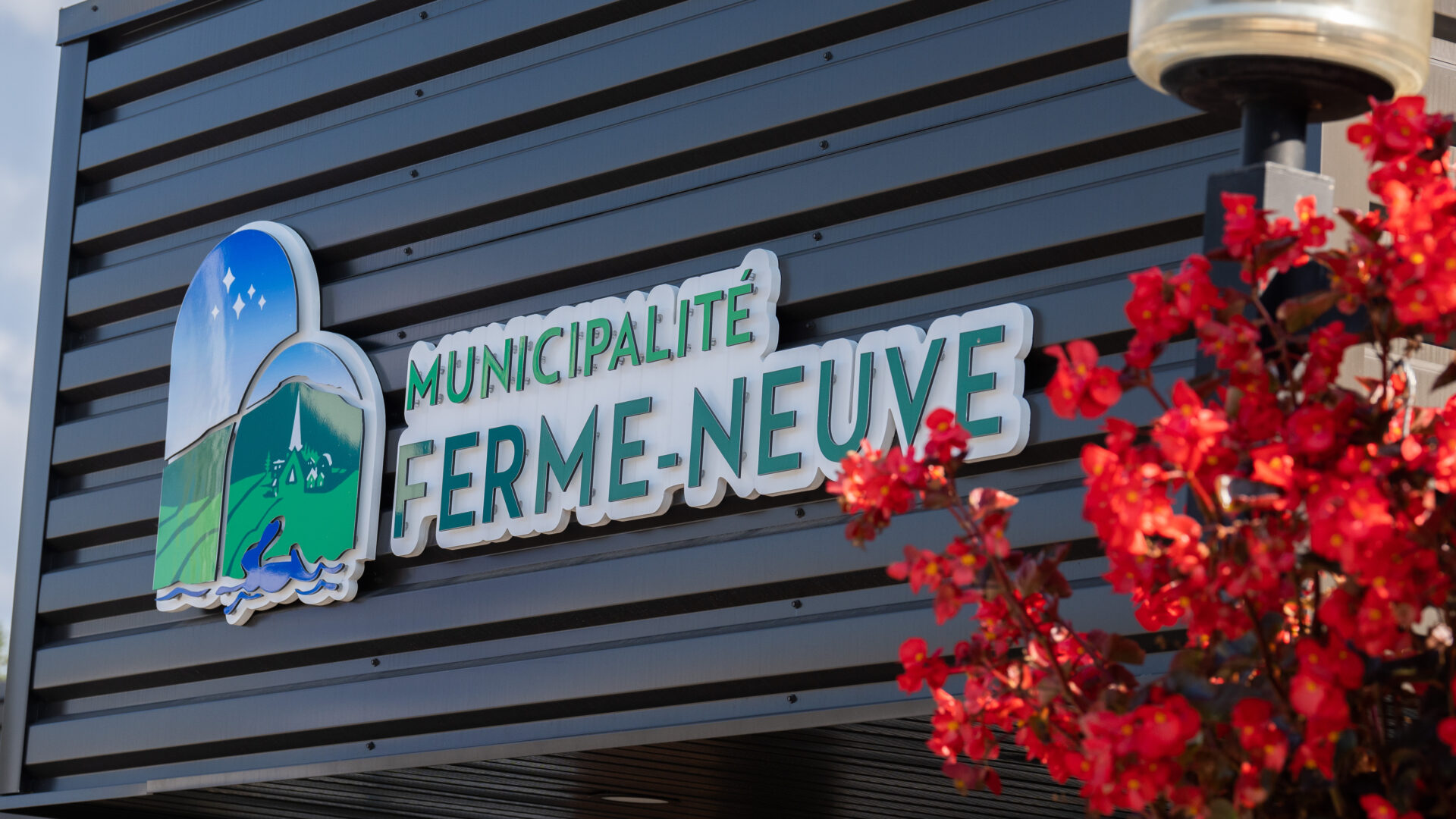 L'hôtel de ville de Ferme-Neuve. Photo gracieuseté