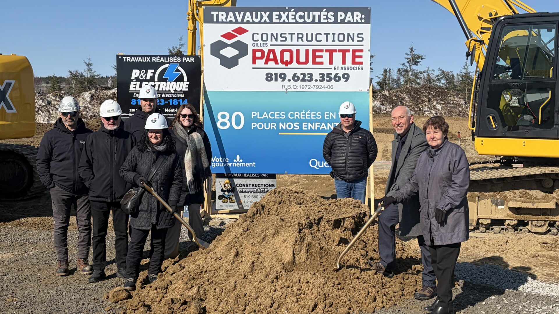 Photo prise lors de la pelletée de terre le mardi 7 avril. Photo gracieuseté