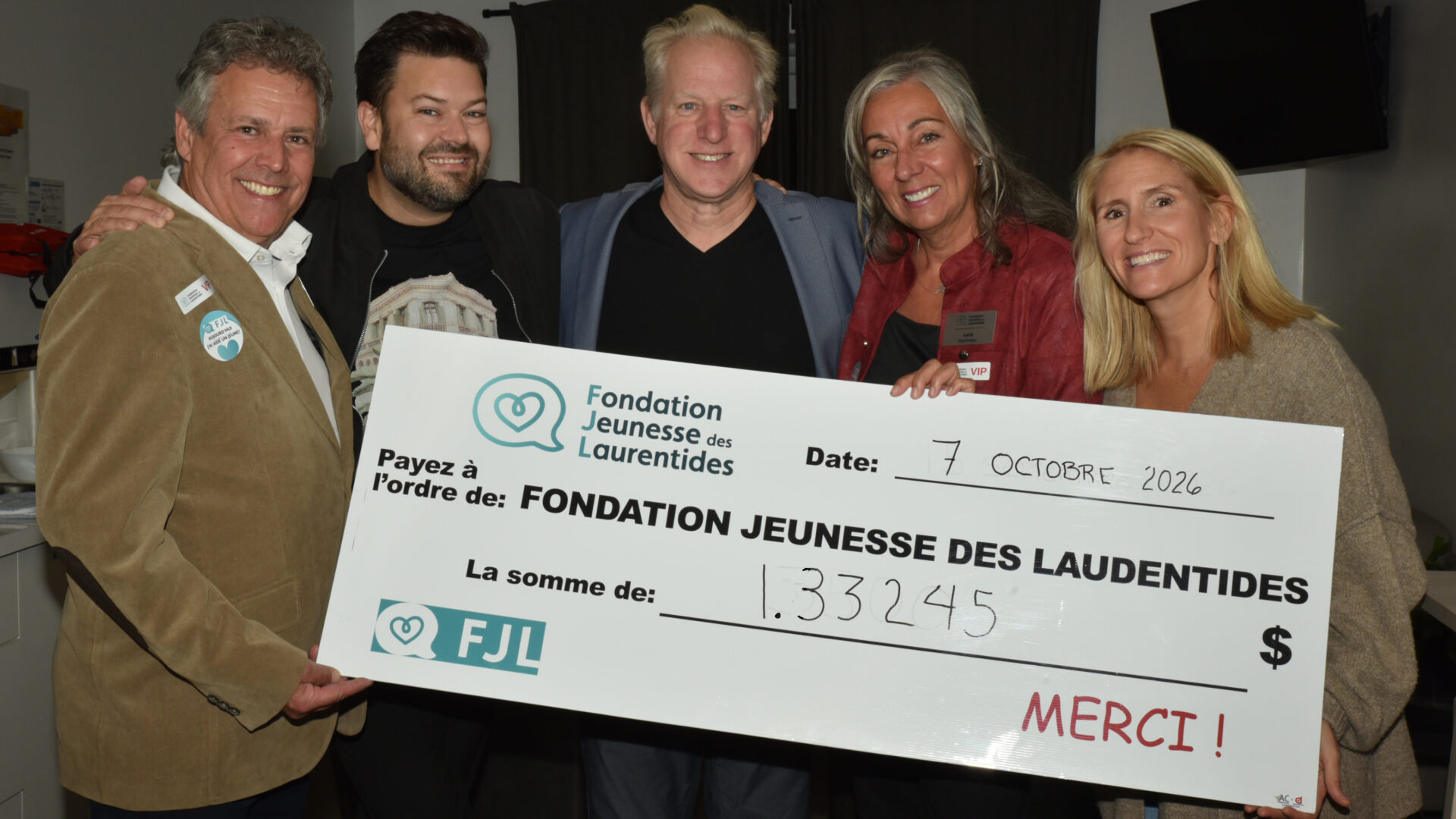 De gauche à droite : Benoit Duplessis, Maxime Charbonneau, François Massicotte, Lucie Martineau et Bianca Longpré. Photo gracieuseté