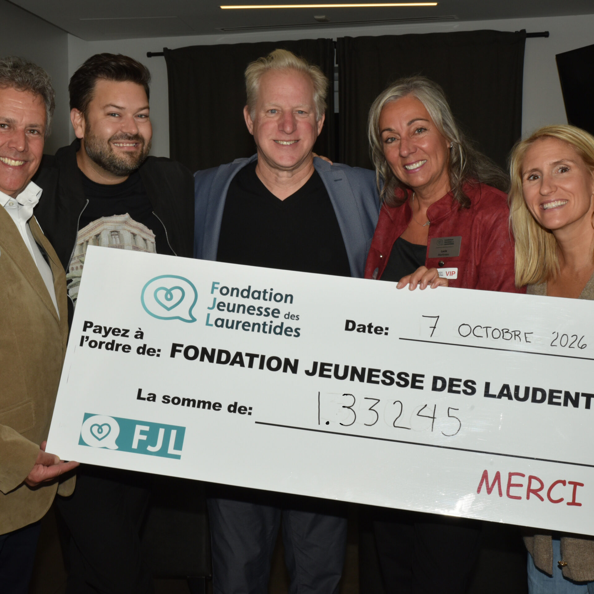 De gauche à droite : Benoit Duplessis, Maxime Charbonneau, François Massicotte, Lucie Martineau et Bianca Longpré. Photo gracieuseté