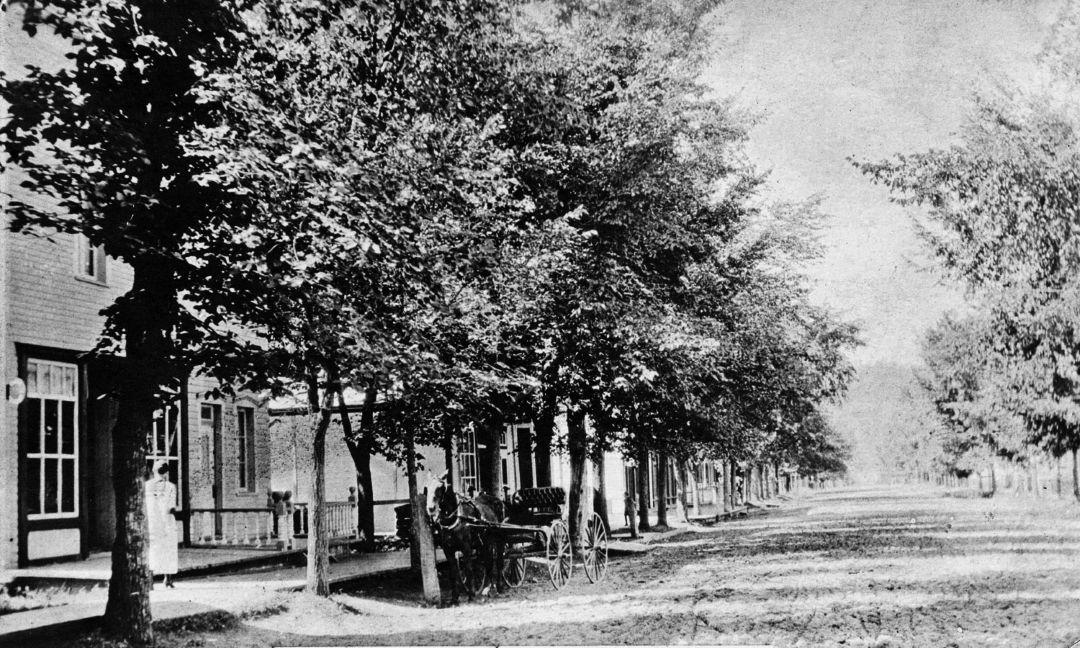 Rue Ouimet Saint-Jovite vers 1930 /
Photo: SOPABIC