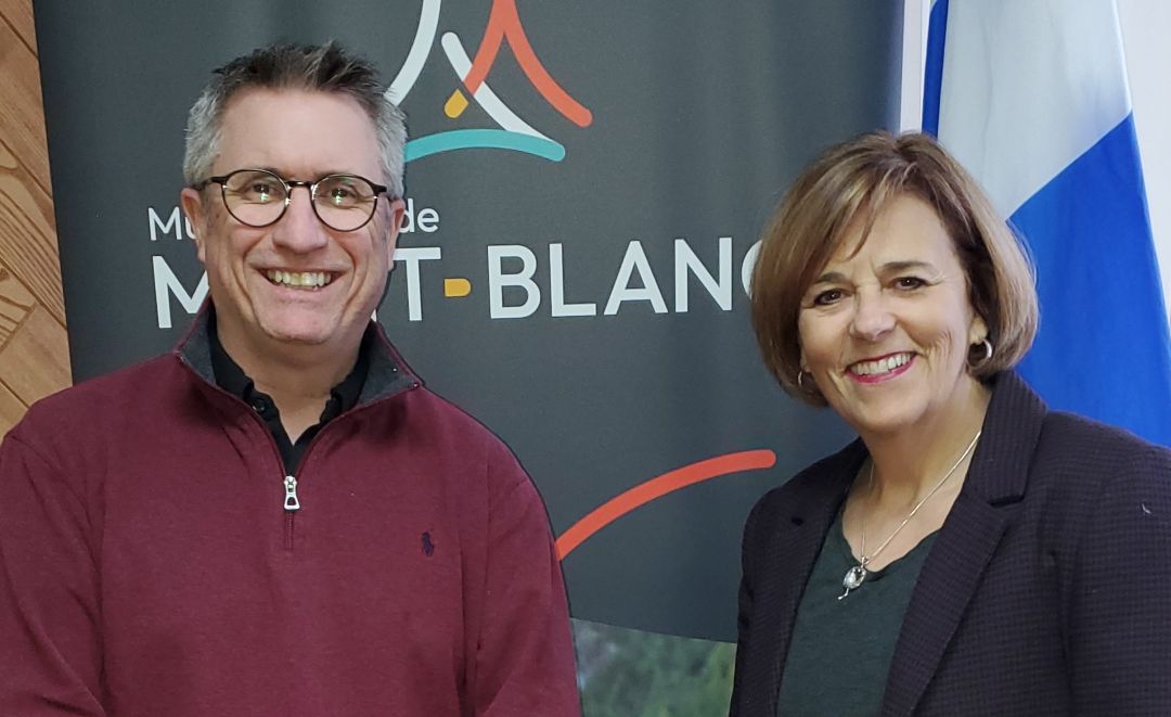 Jean Simon Levert, maire de Mont-Blanc et Chantale Jeannotte, députée de Labelle. / Photo: gracieuseté