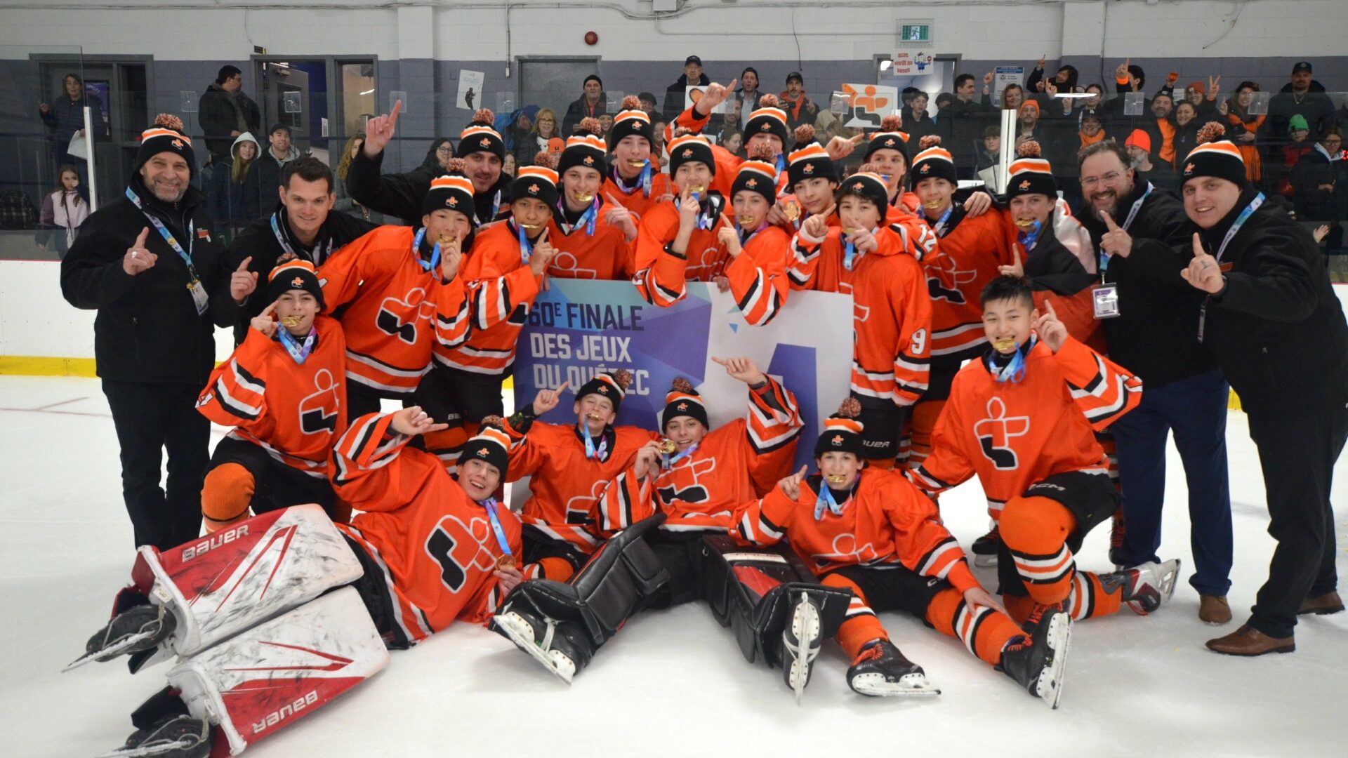 L'équipe de hockey a remporté la première médaille d'or pour la région des Laurentides dans cette discipline depuis 2011. / Photo: Jeux du Québec