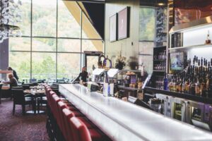 Le bar du restaurant Altitude du Casino de Mont-Tremblant