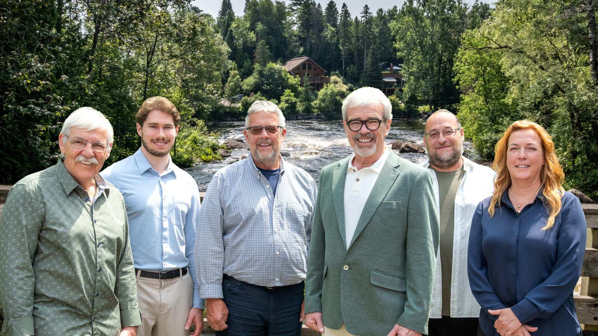 Jean-François Julien, Derek Bernard, Christian Lachaine, Jean-Claude Rocheleau, Patrick Lévesque, Nancy Paquin.
Équipe Action Val-David Équipe Jean-Claude Rocheleau, Jean Blais photographe
