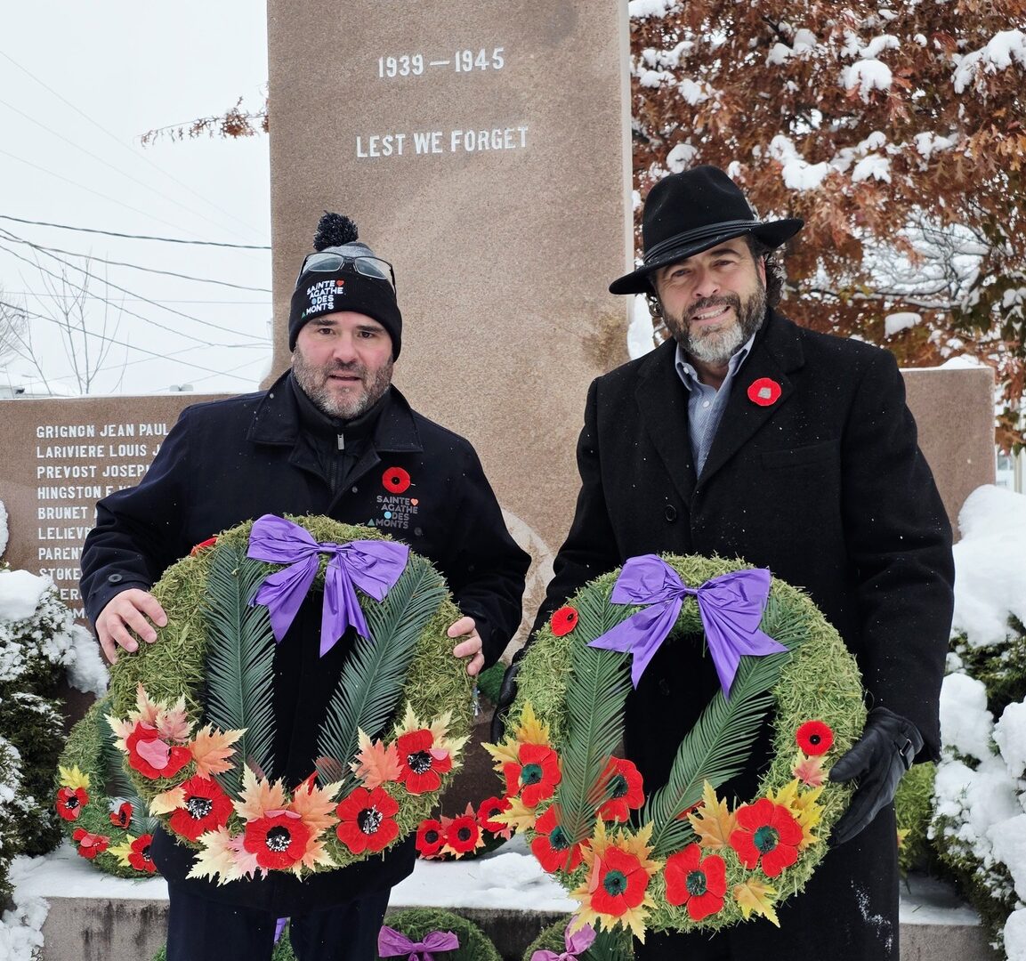 Le maire de Sainte-Agathe-des-Monts Frédéric Broué et le maire de Mont-Tremblant, Pascal De Bellefeuille. Photo gracieuseté 