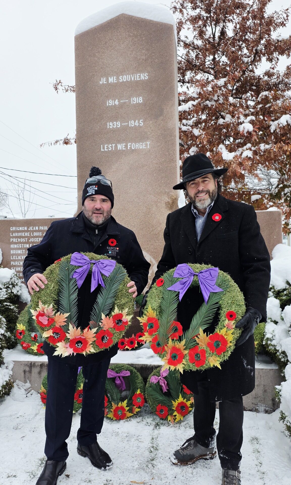 Le maire de Sainte-Agathe-des-Monts Frédéric Broué et le maire de Mont-Tremblant, Pascal De Bellefeuille. Photo gracieuseté 
