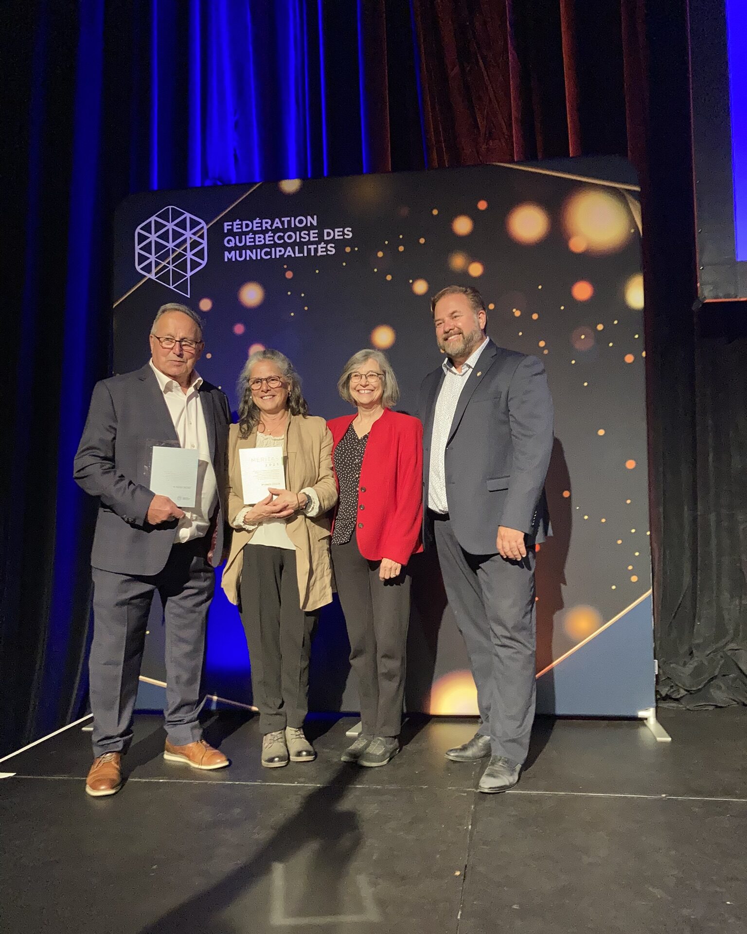 De gauche à droite,  Michel Bazinet, Annick Léveillé et Donna Salvati