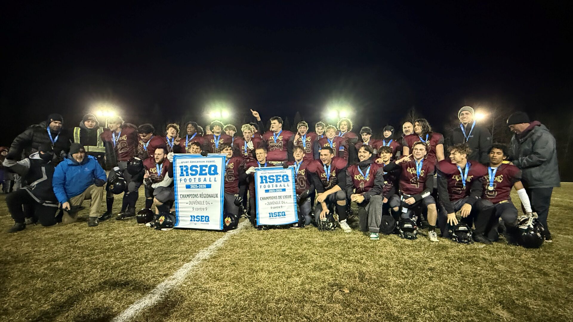 L’équipe de la Polyvalente des Monts a gagné la finale 2025 de football à 9. Photo gracieuseté 