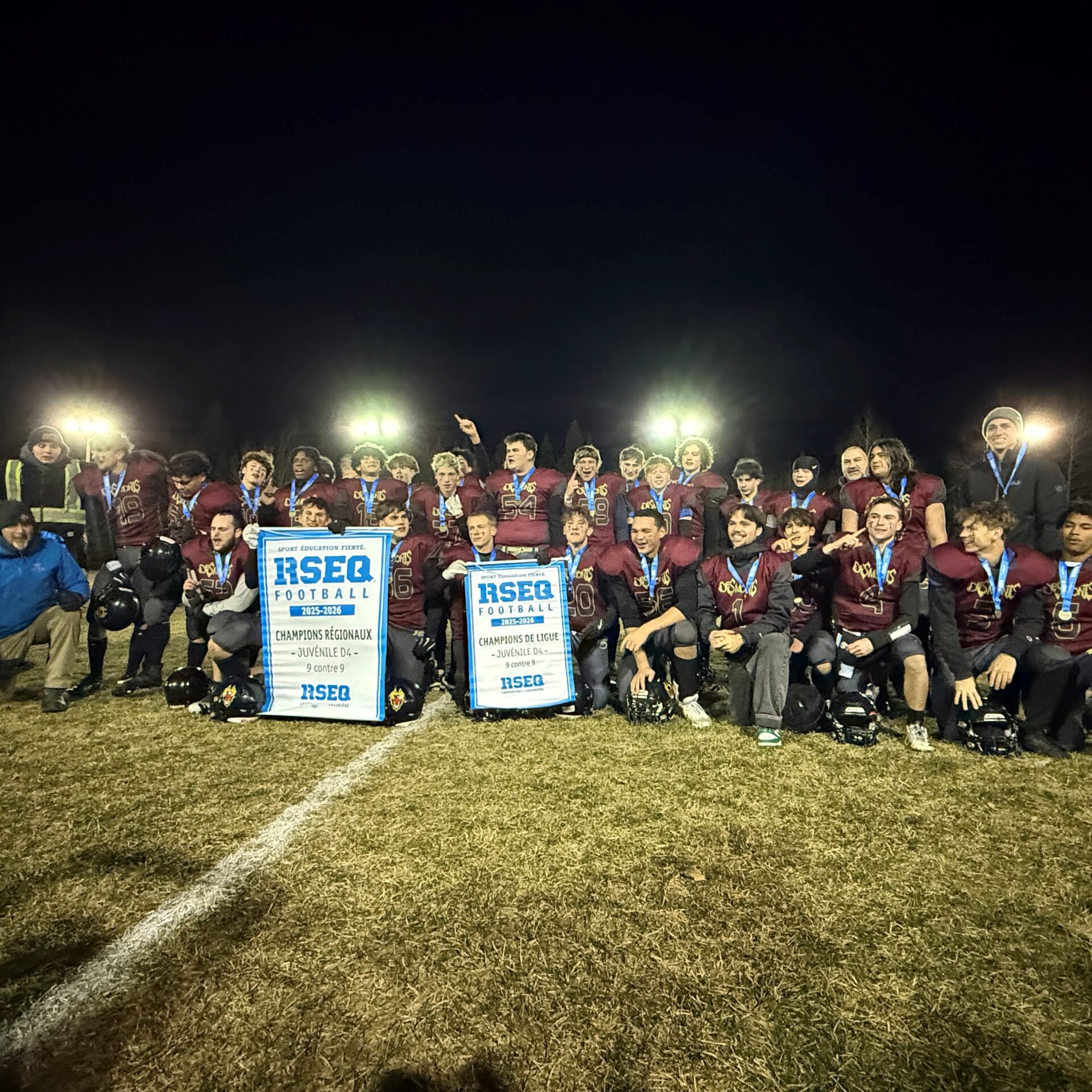 L’équipe de la Polyvalente des Monts a gagné la finale 2025 de football à 9. Photo gracieuseté 
