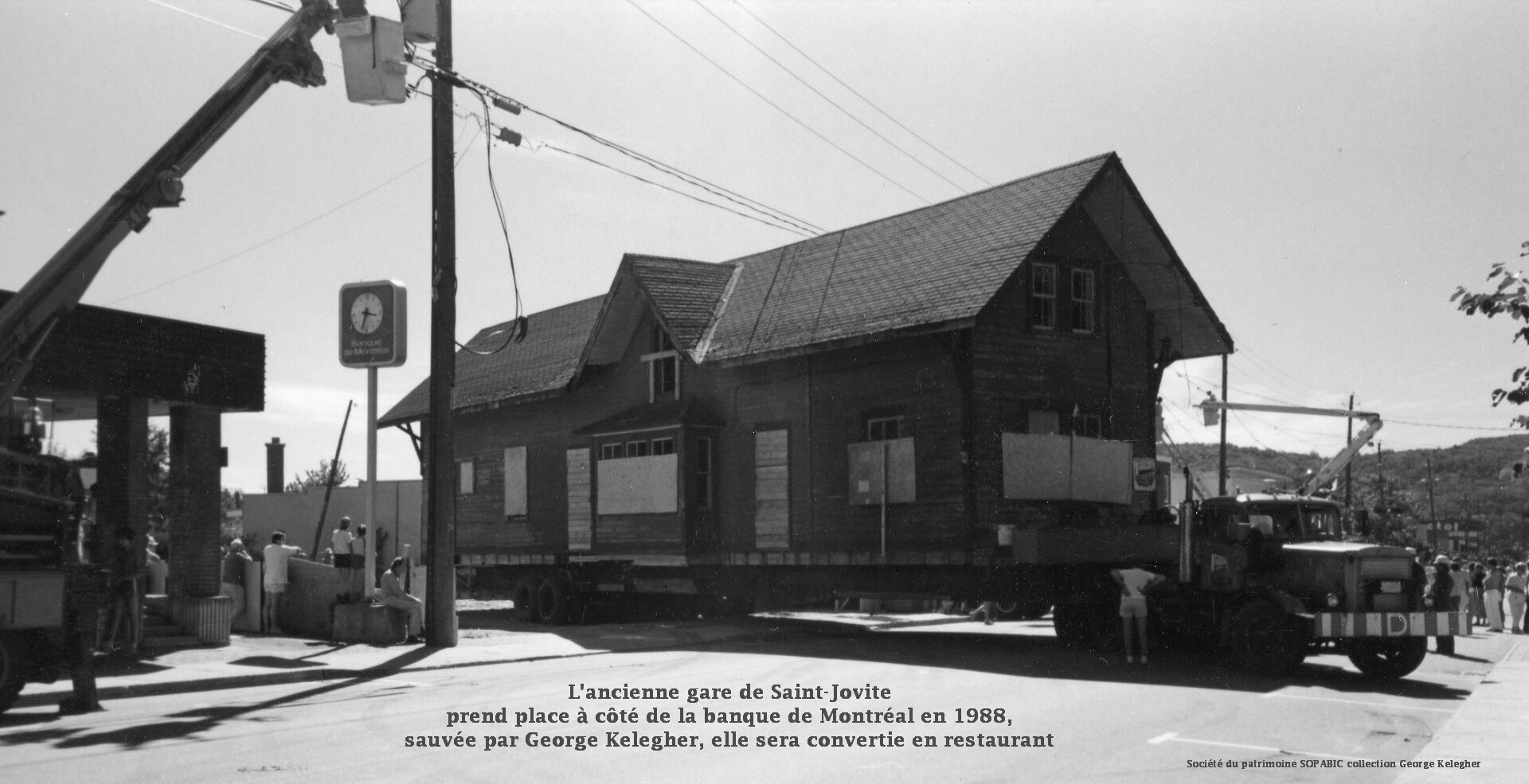Déménagement de la gare de Saint-Jovite 1987 ou 1988.
(Photo Sopabic)