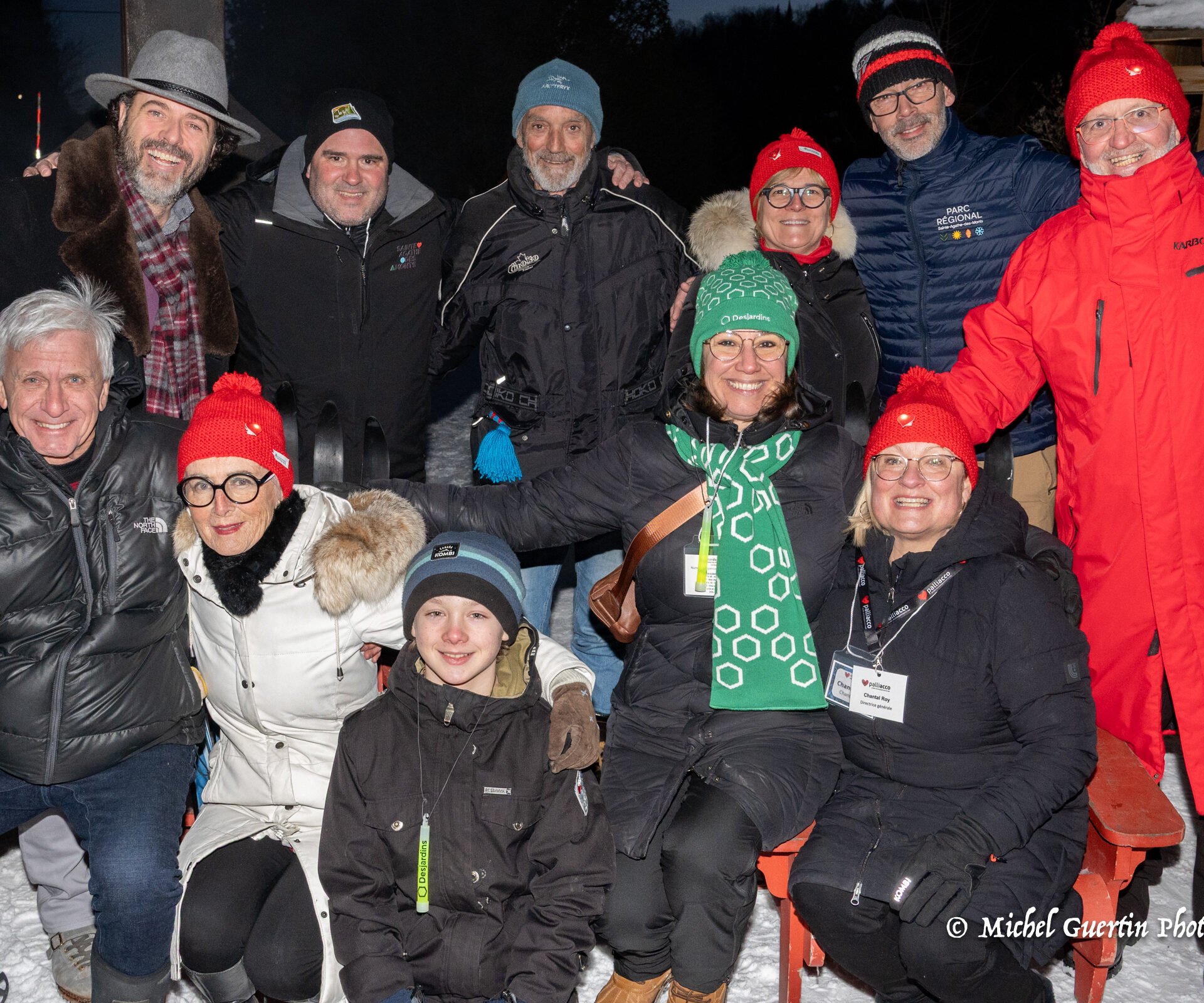 Le co-président d’honneur, maire de Brébeuf et préfet de la MRC des Laurentides Marc L’Heureux, la présidente de Palliacco, Maryse Brunet-Lalonde, le porte-parole Jeunesse, Natan Dériger, la conseillère en communication et vie associative chez Desjardins, Sophie Trempe, la directrice générale de Palliacco, Chantal Roy, Le co-président d’honneur et maire de Mont-Tremblant, Pascal De Bellefeuille, le co-président d’honneur et maire de Sainte-Agathe, Frédéric Broué, le porte-parole, Robert Piché, la membre du conseil d’administration de Palliacco, Louise Perreault, le directeur général du Parc régional de Sainte-Agathe-des-Monts, Alain Tanguay et le membre du conseil d’administration de Palliacco, Yves Galarneau. Photo Michel Guertin