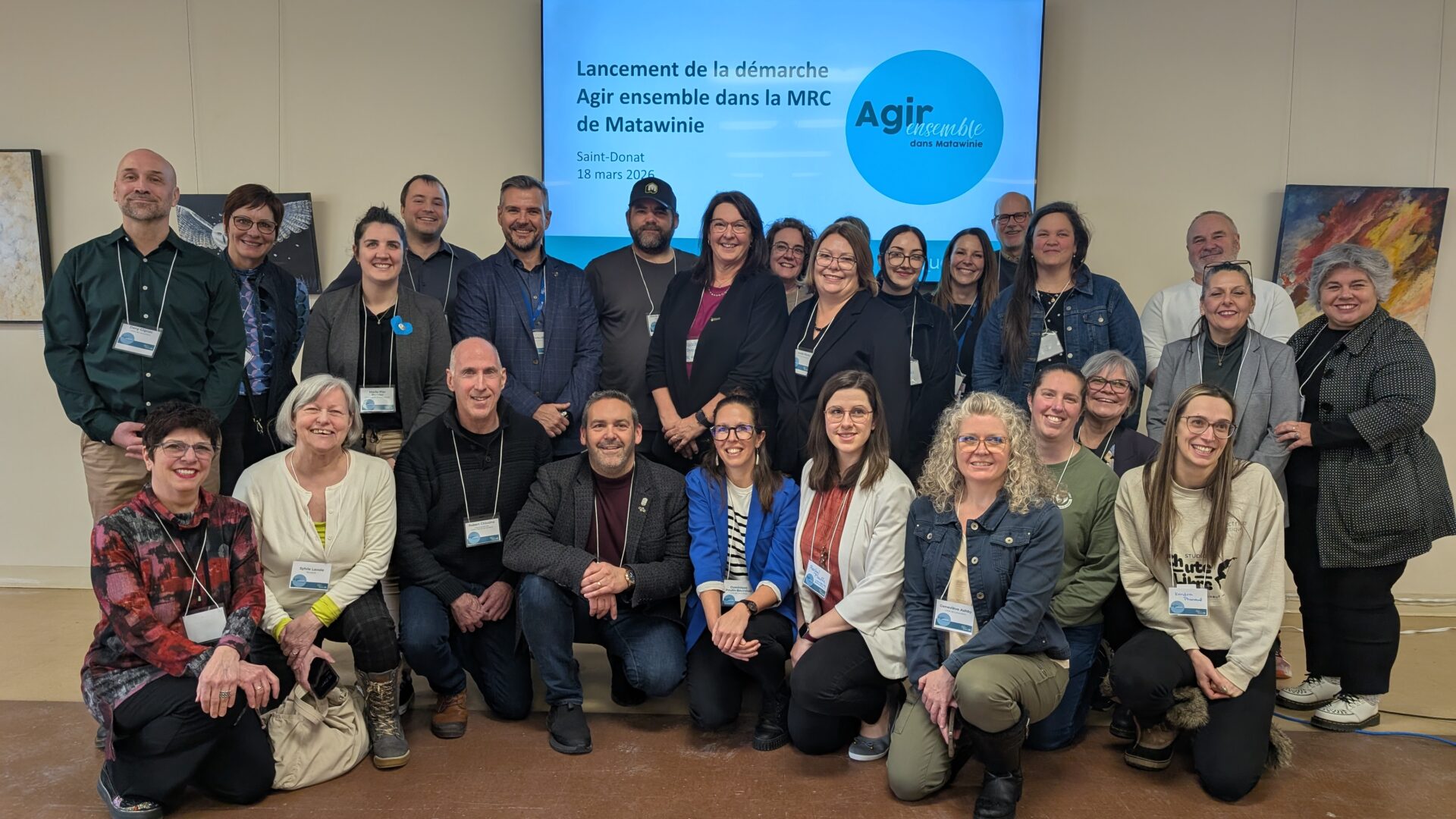 Les intervenants rassemblés pour le lancement de la campagne Agir ensemble.
(Photo Médialo-Isabelle Houle)
