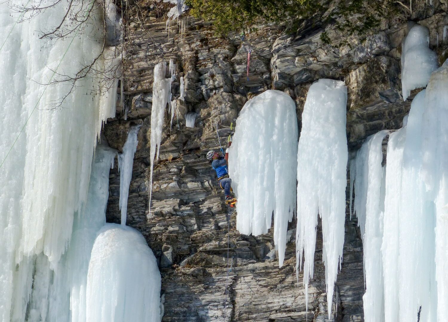 Le grimpeur Gabriel Charette au Festiglace. Photo gracieuseté