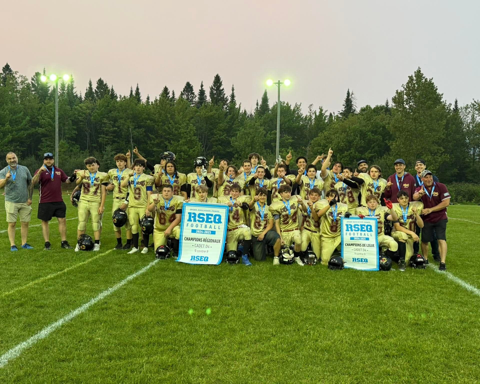 Le football reprend pour la saison printanière à la Polyvalente des Monts. Photo courtoisie 