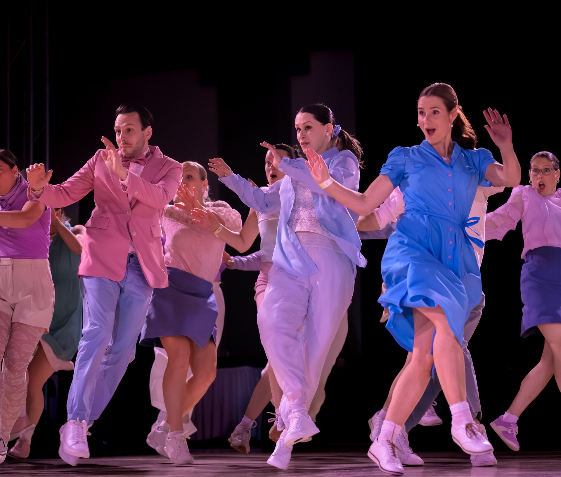La troupe Les Patates Chaudes. Photo Bradford Whelan 