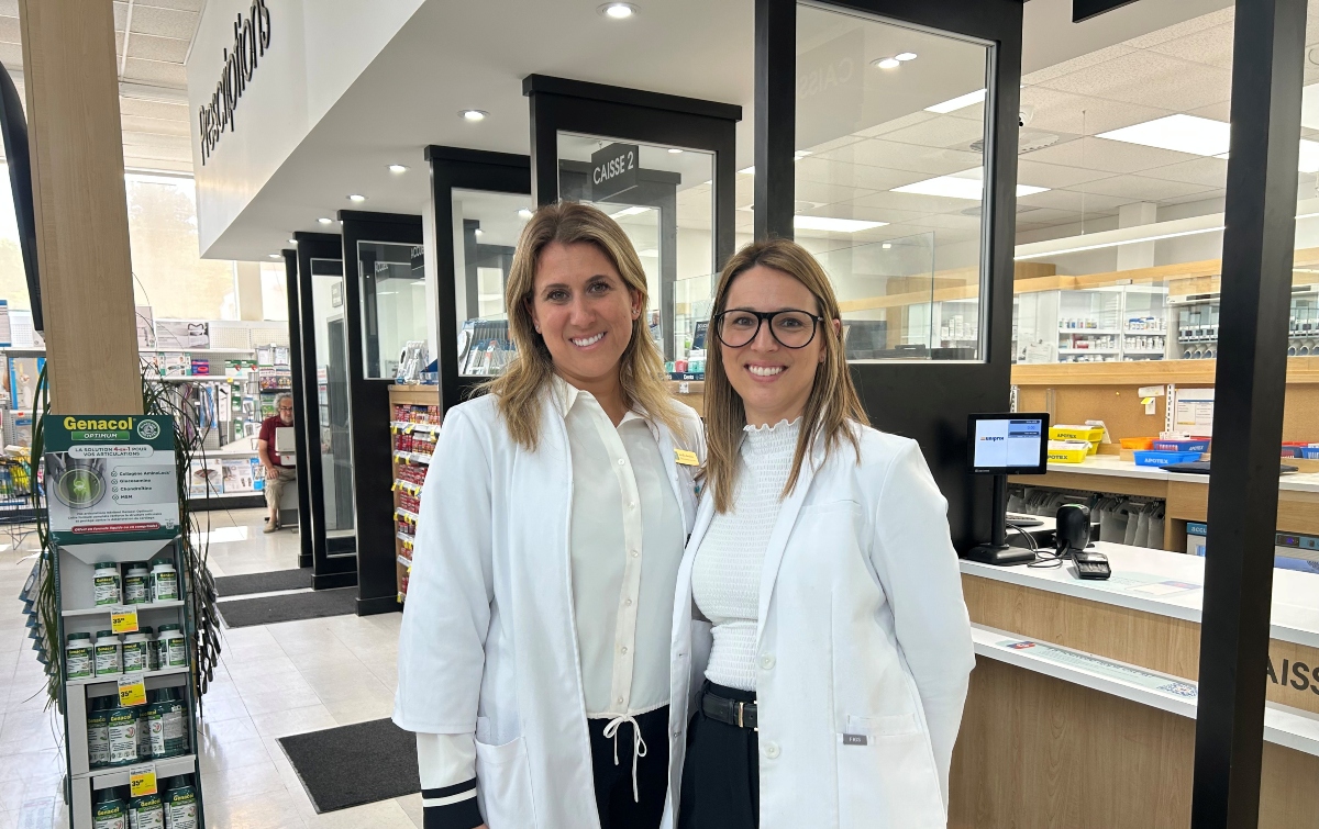 Jessika Beaulieu et Marie-Claude Legault, propriétaires de la pharmacie Uniprix de Sainte-Agathe-des-Monts.
