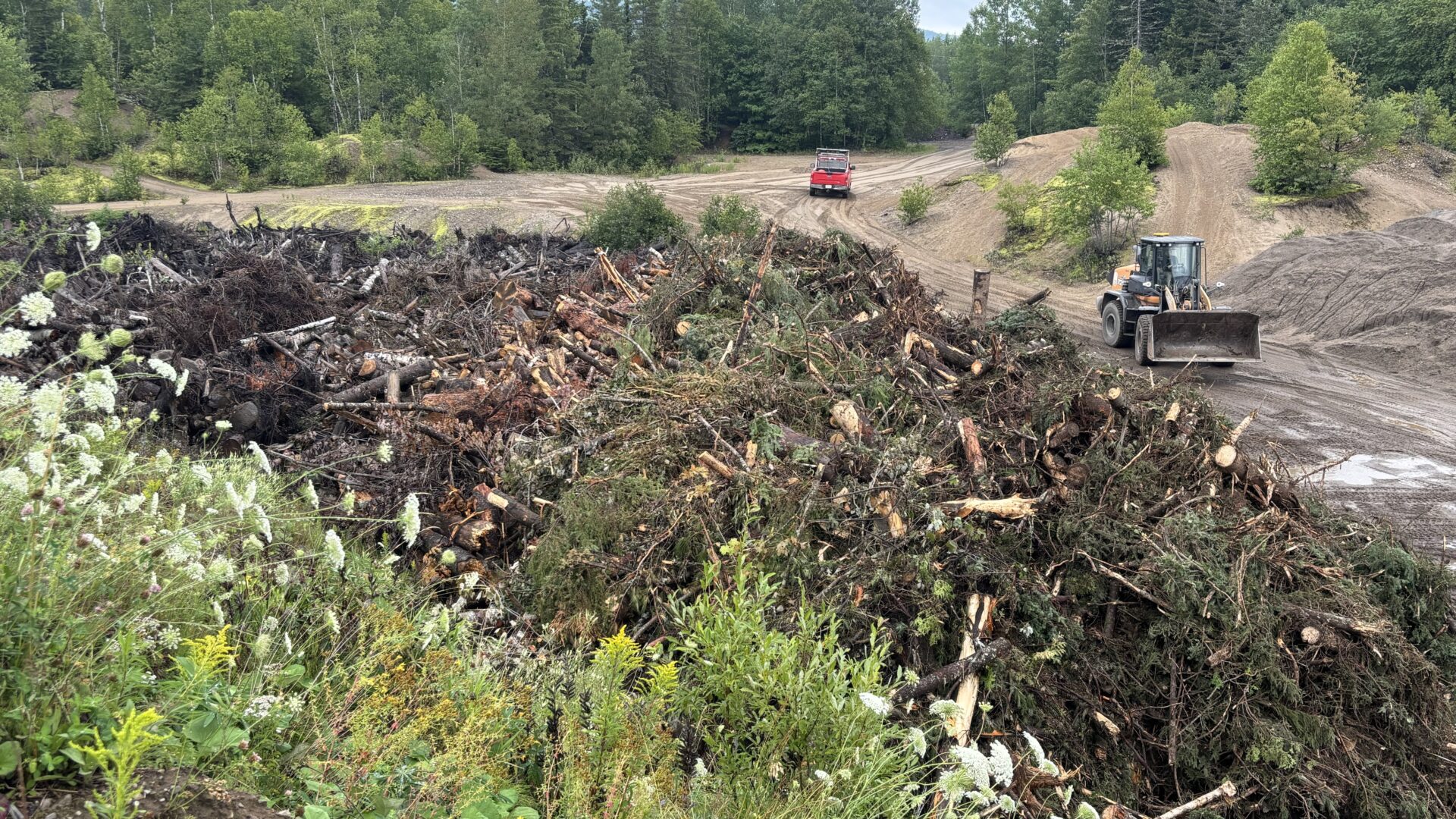 Les pluies diluviennes et la tornade des 20 et 21 juillet ont généré d’importants dégâts à Saint-Donat. Photo gracieuseté 
