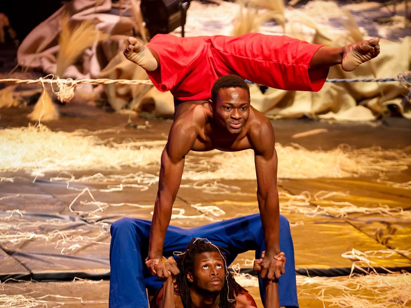 Prestation Kalabanté à voir au Festival de Cirque des Laurentides. Photo gracieuseté 