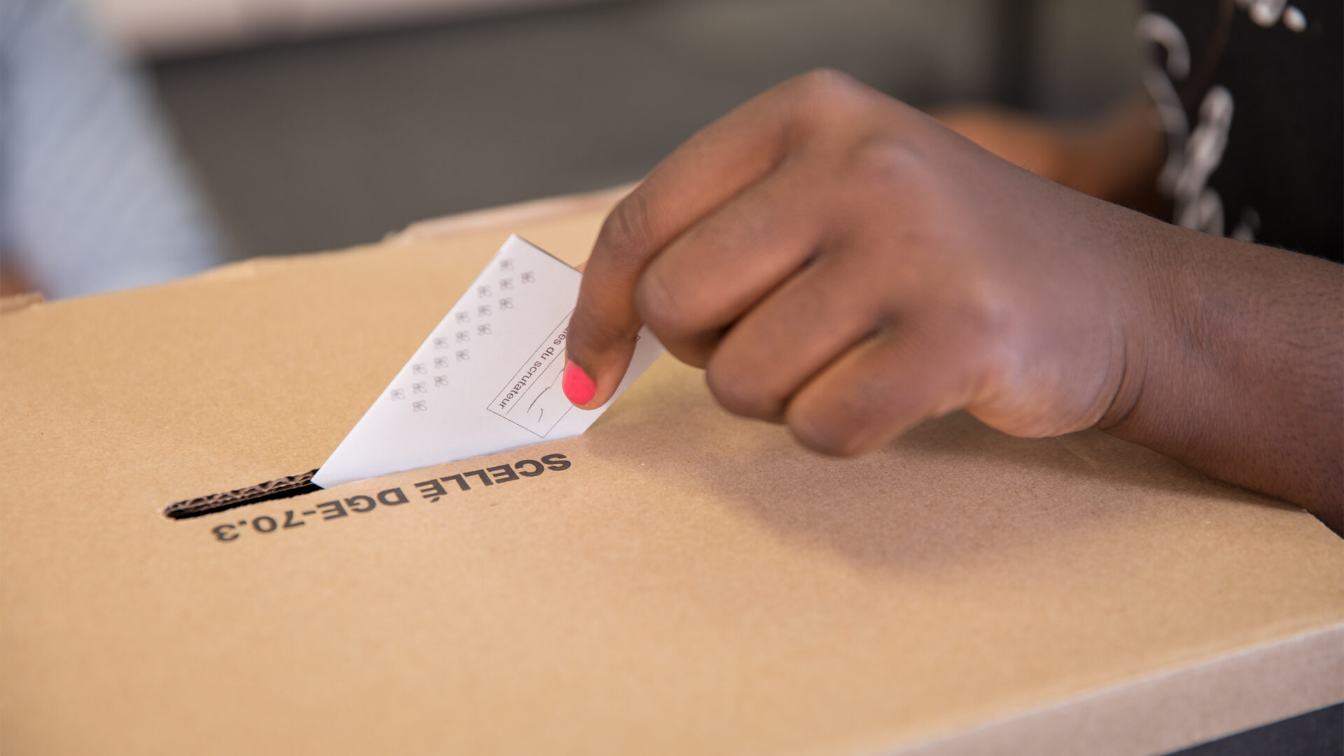 Jusqu'au 2 novembre, jour du scrutin, votre journal local est votre référence pour les informations entourant la campagne électorale. (Photo Adobe Stock)
