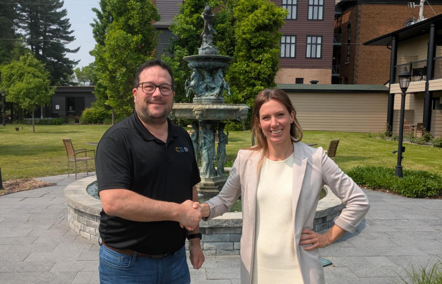 Cela fait déjà plusieurs années que Signature Bois Laurentides et Alliance Polymères Québec collaborent ensemble.
(Photo gracieuseté)