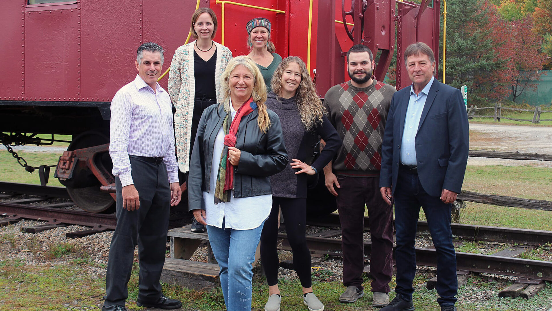 L’Équipe Vicki Emard pour Labelle : Philippe Paul, Julie Marchildon, Vicki Emard, Annick Laviolette, Marie-Eve Nantel, Jason Proulx et Charles Fleury.

(Photo Jason Proulx)