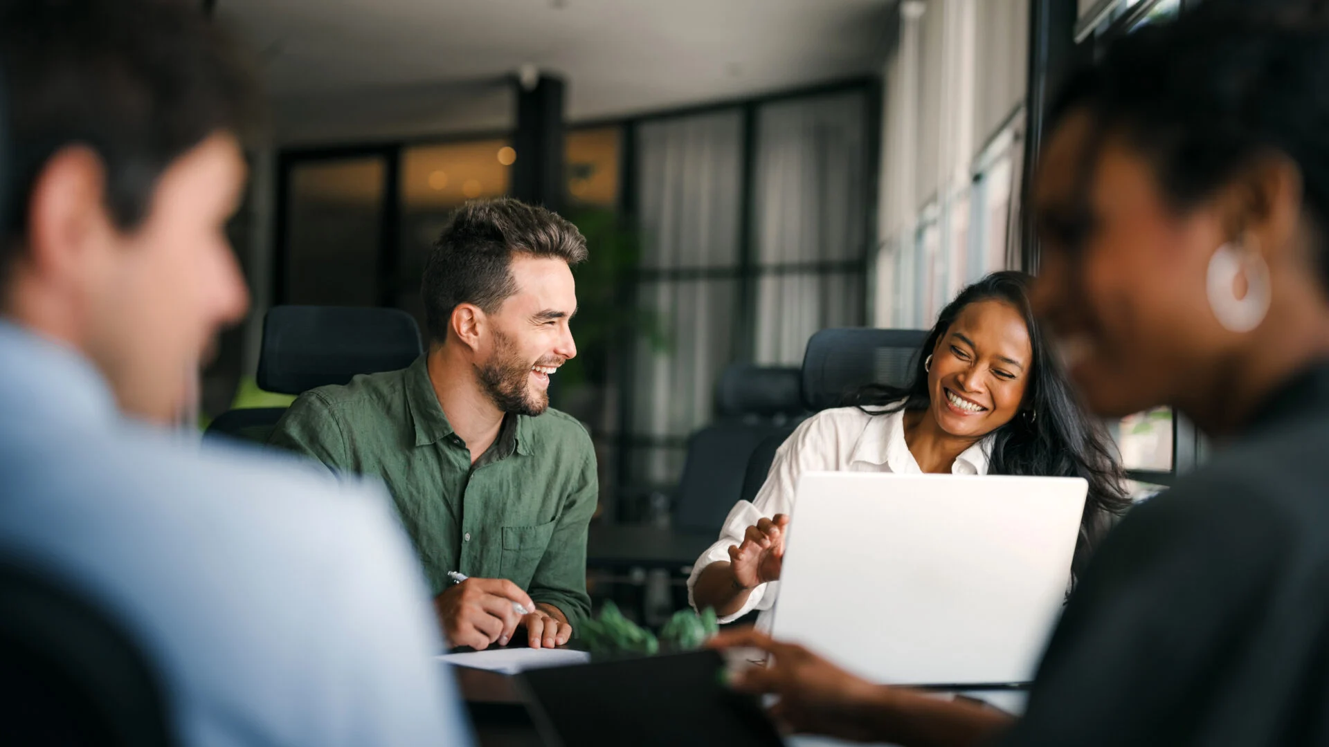 Que les candidats aux élections municipales se rapprochent des jeunes, voilà ce que souhaite le comité jeunesse AD_Vision de la MRC d’Antoine-Labelle.
(Photo Adobe Stock)