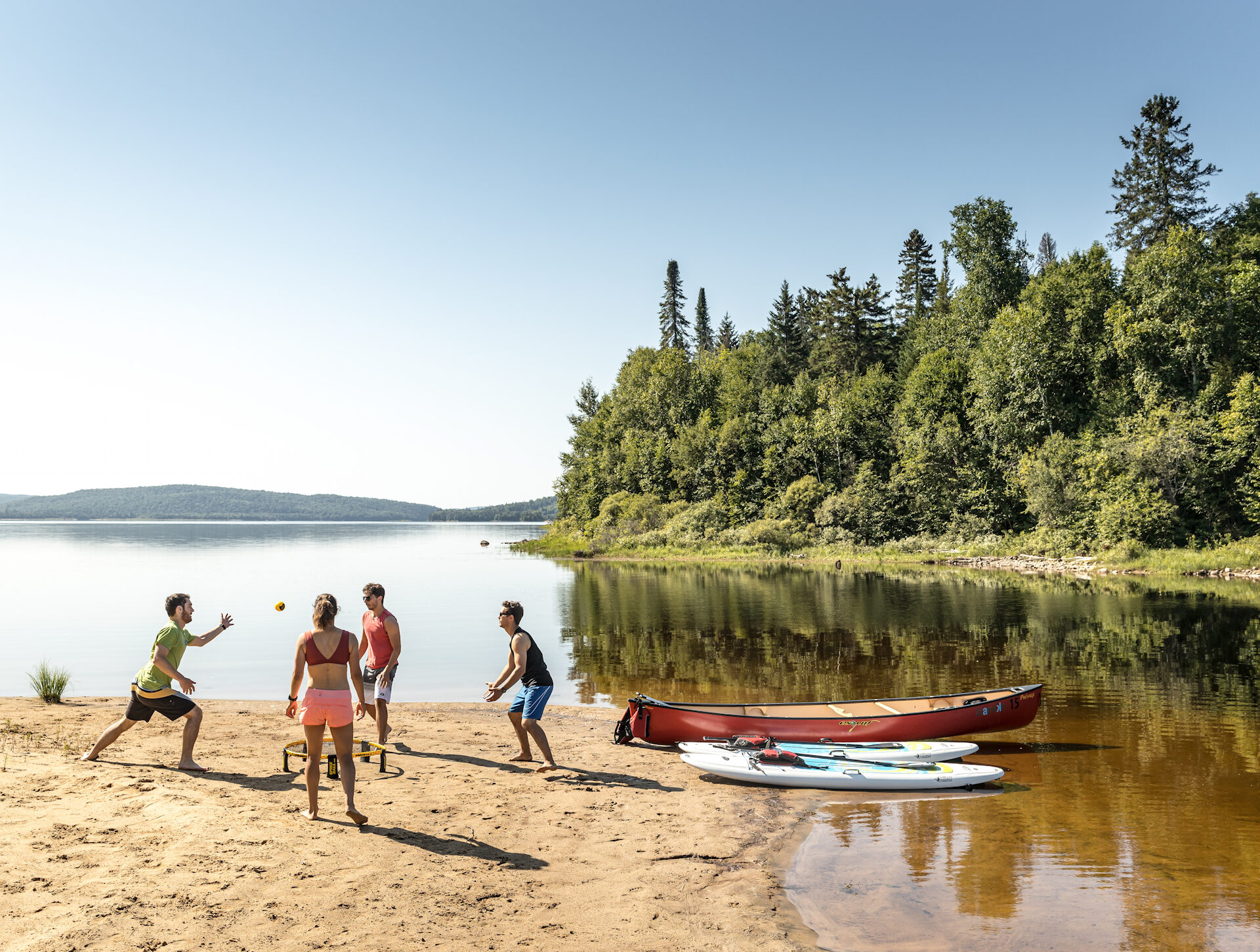 Une petite vue sur l'immensité du réservoir Kiamika dans le parc régional du même nom.
(Photo Martin Dupuis)