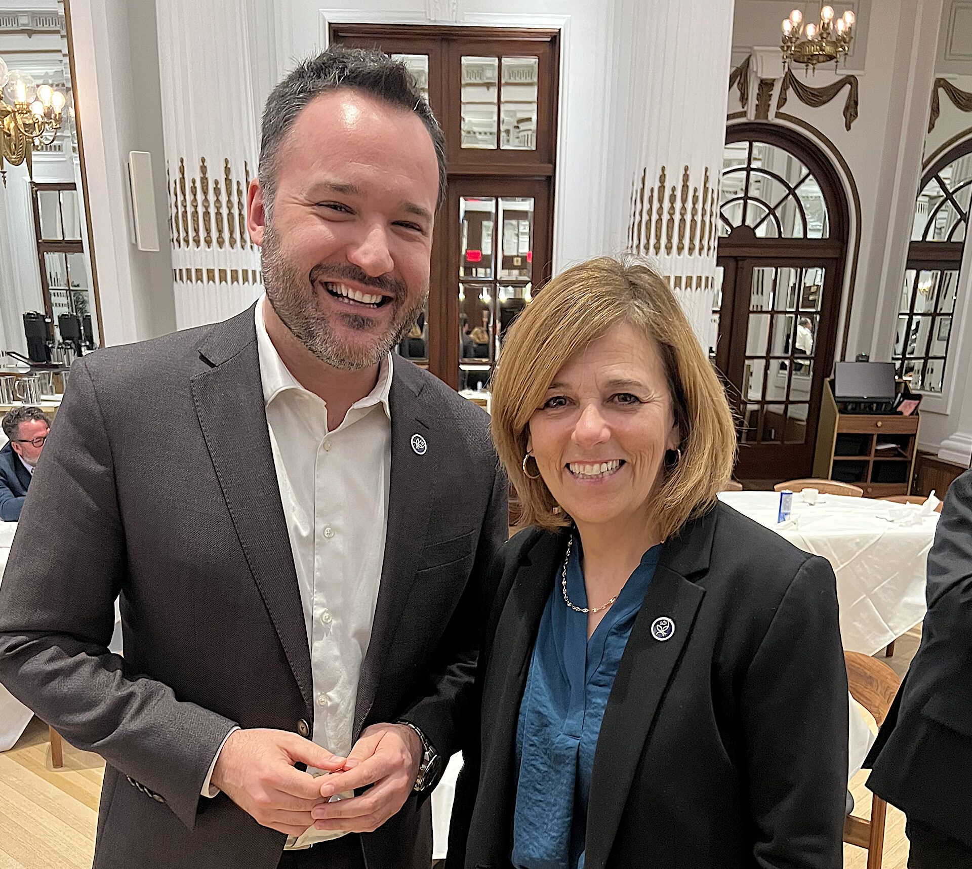 Le ministre de la Culture et des Communications, Mathieu Lacombe et la députée de Labelle, Chantale Jeannotte.
(Photo Bureau de la députée Chantale Jeannotte)